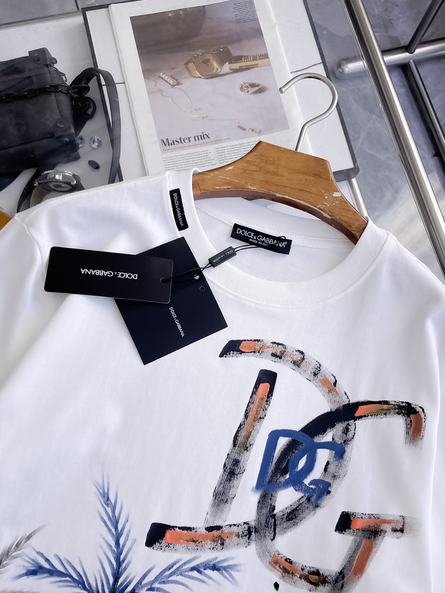 short sleeves