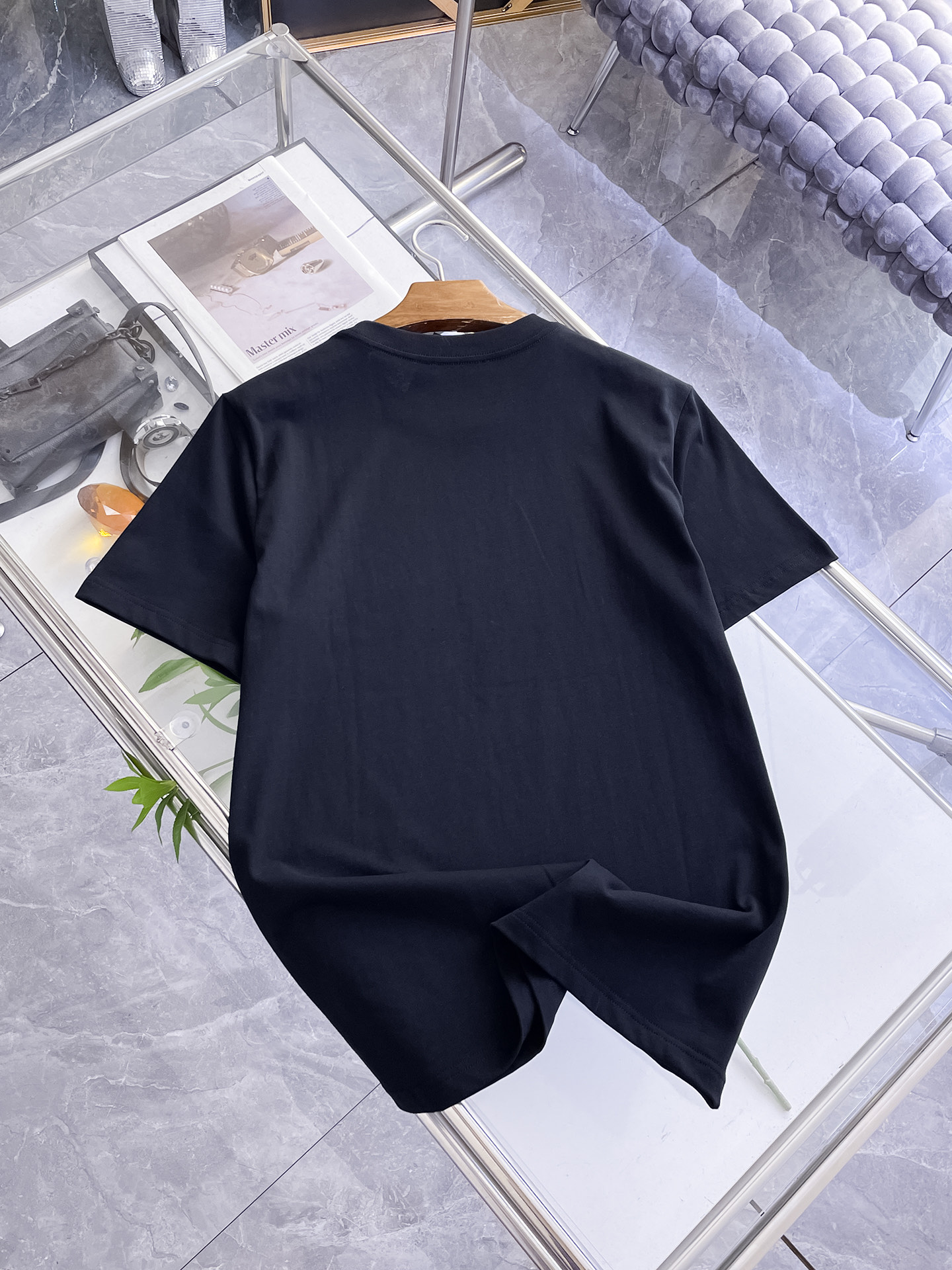 short sleeves