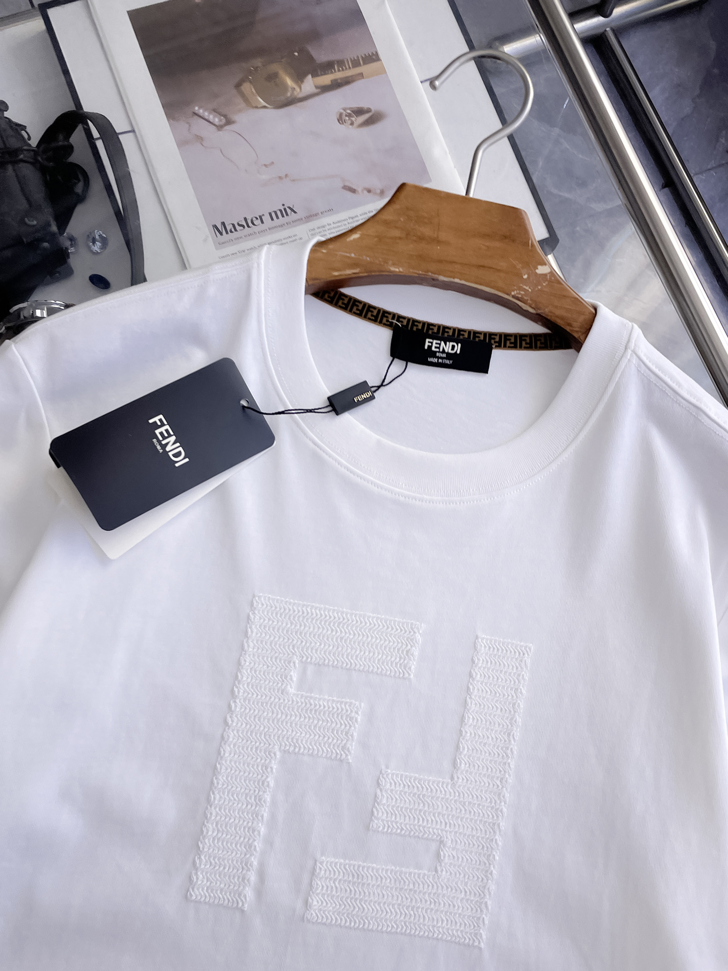 short sleeves