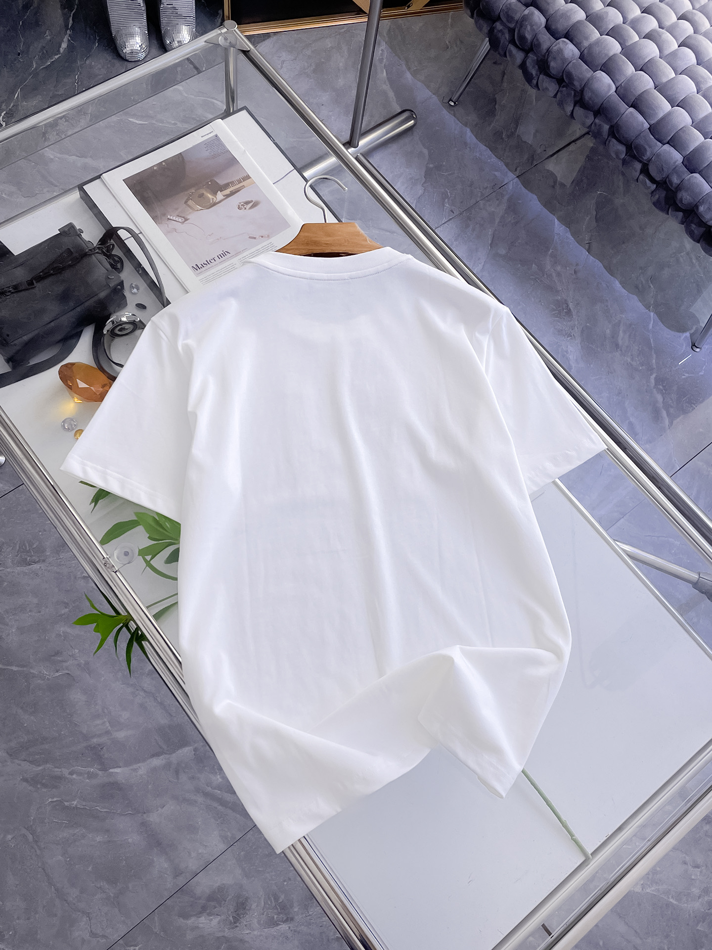 short sleeves