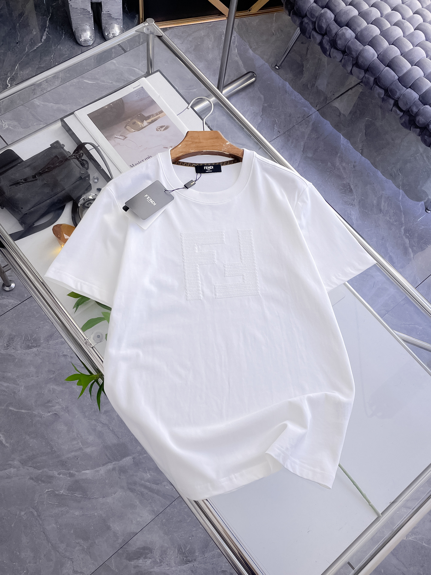 short sleeves