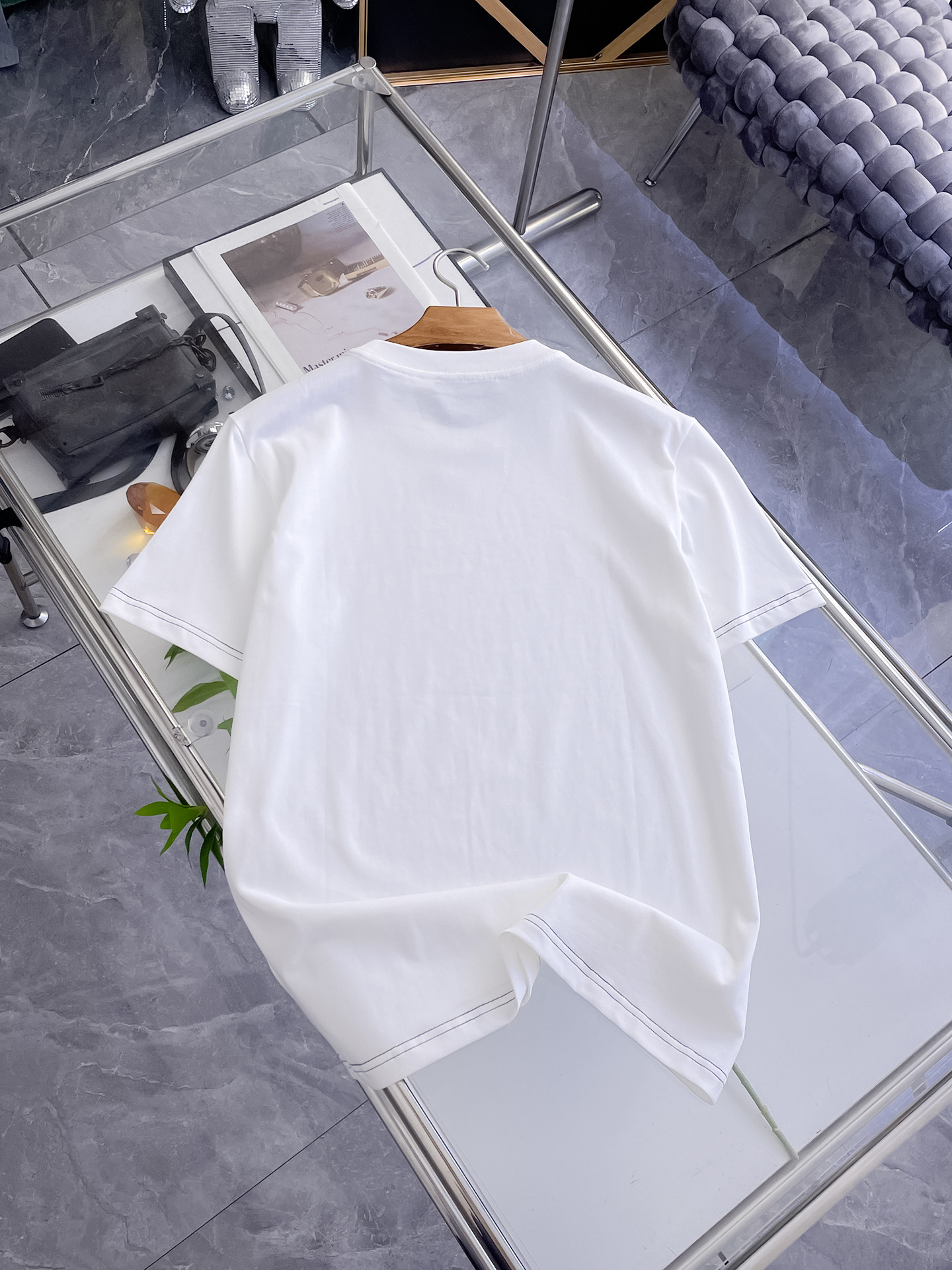 short sleeves