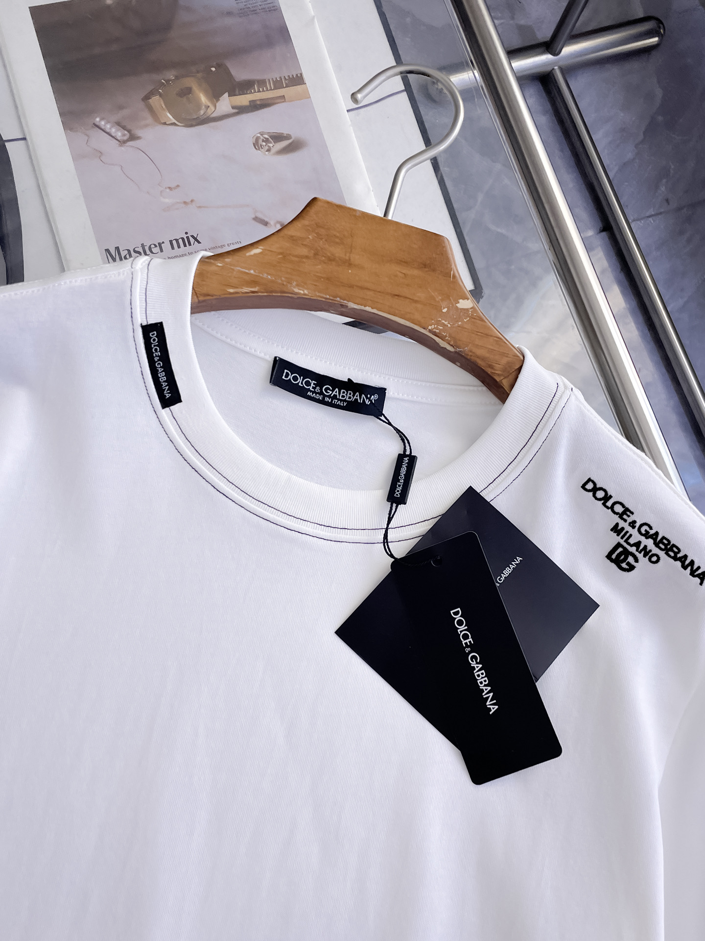 short sleeves