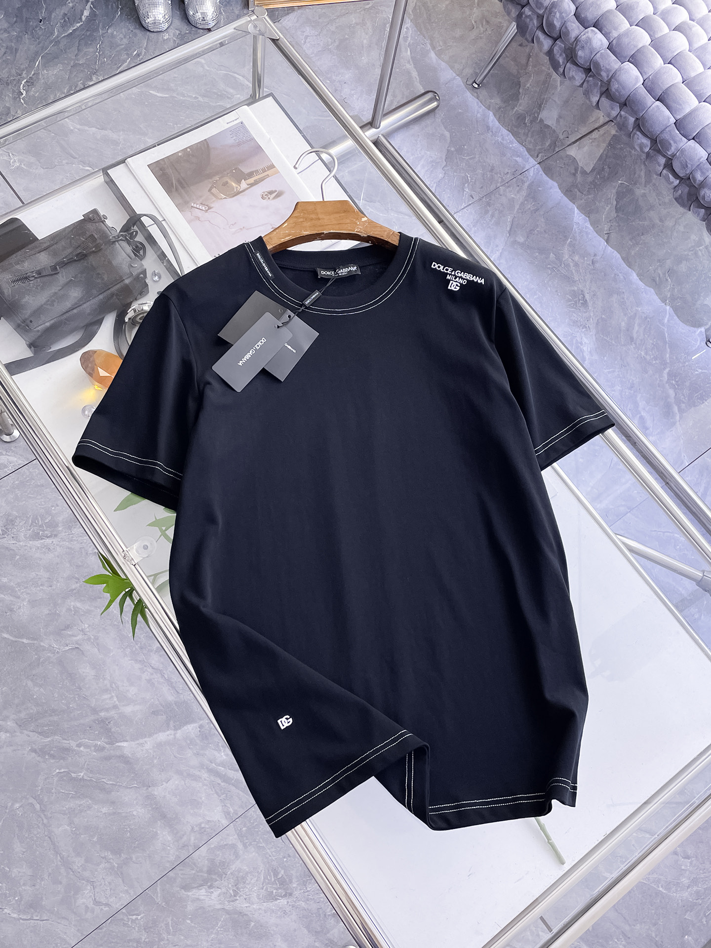 short sleeves