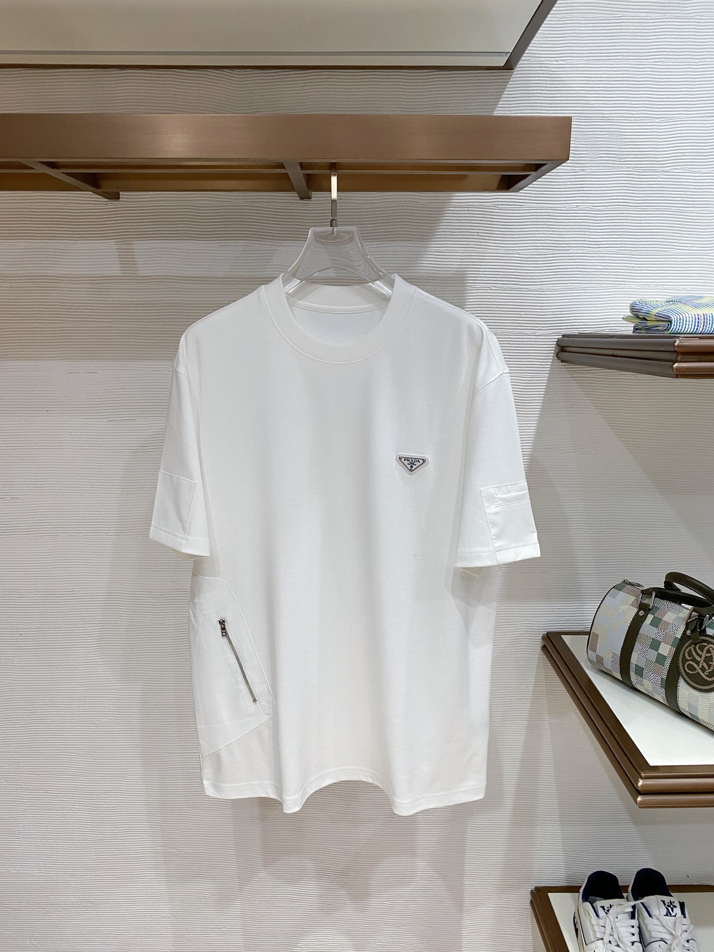 short sleeves