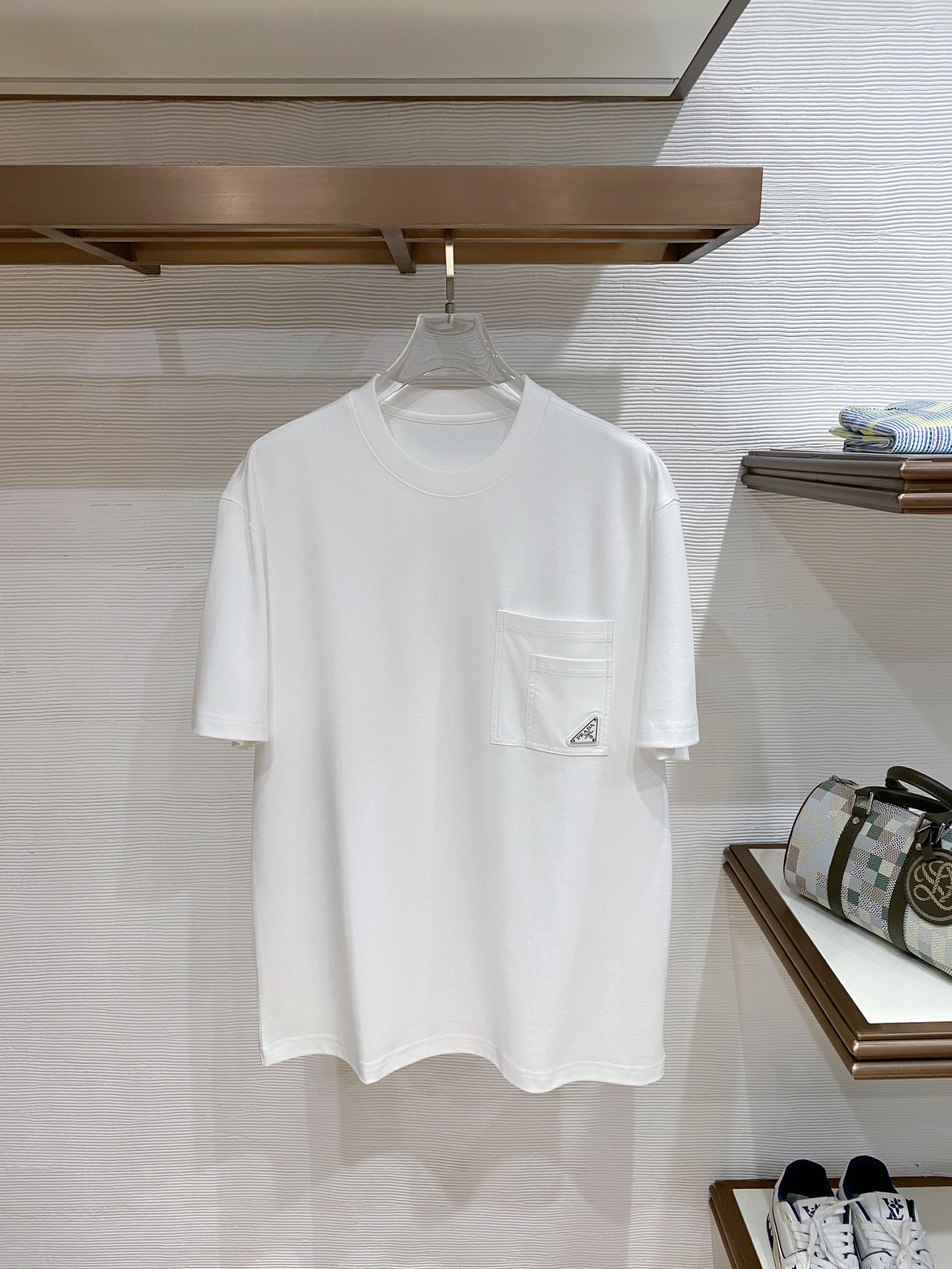 short sleeves