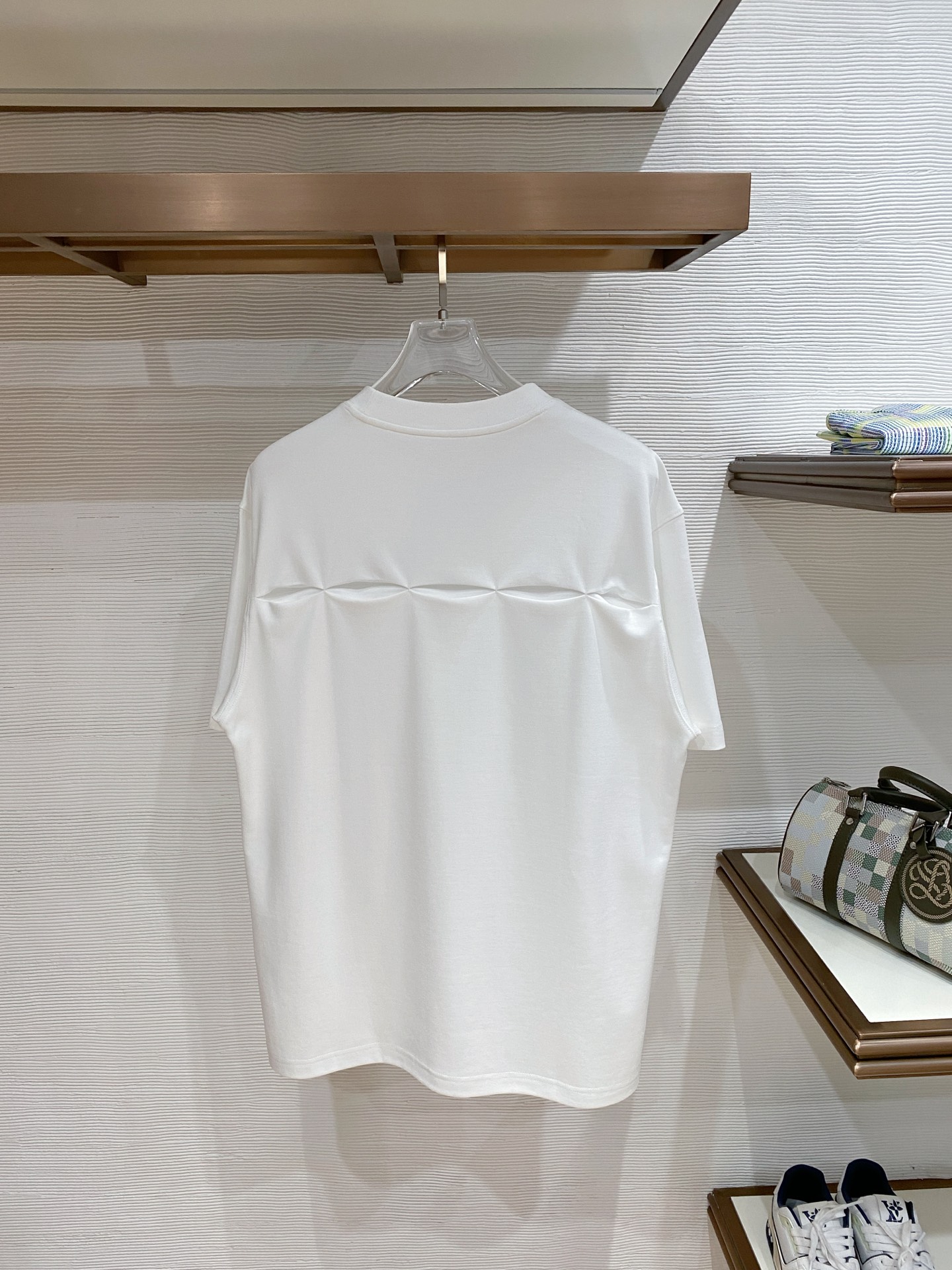 short sleeves