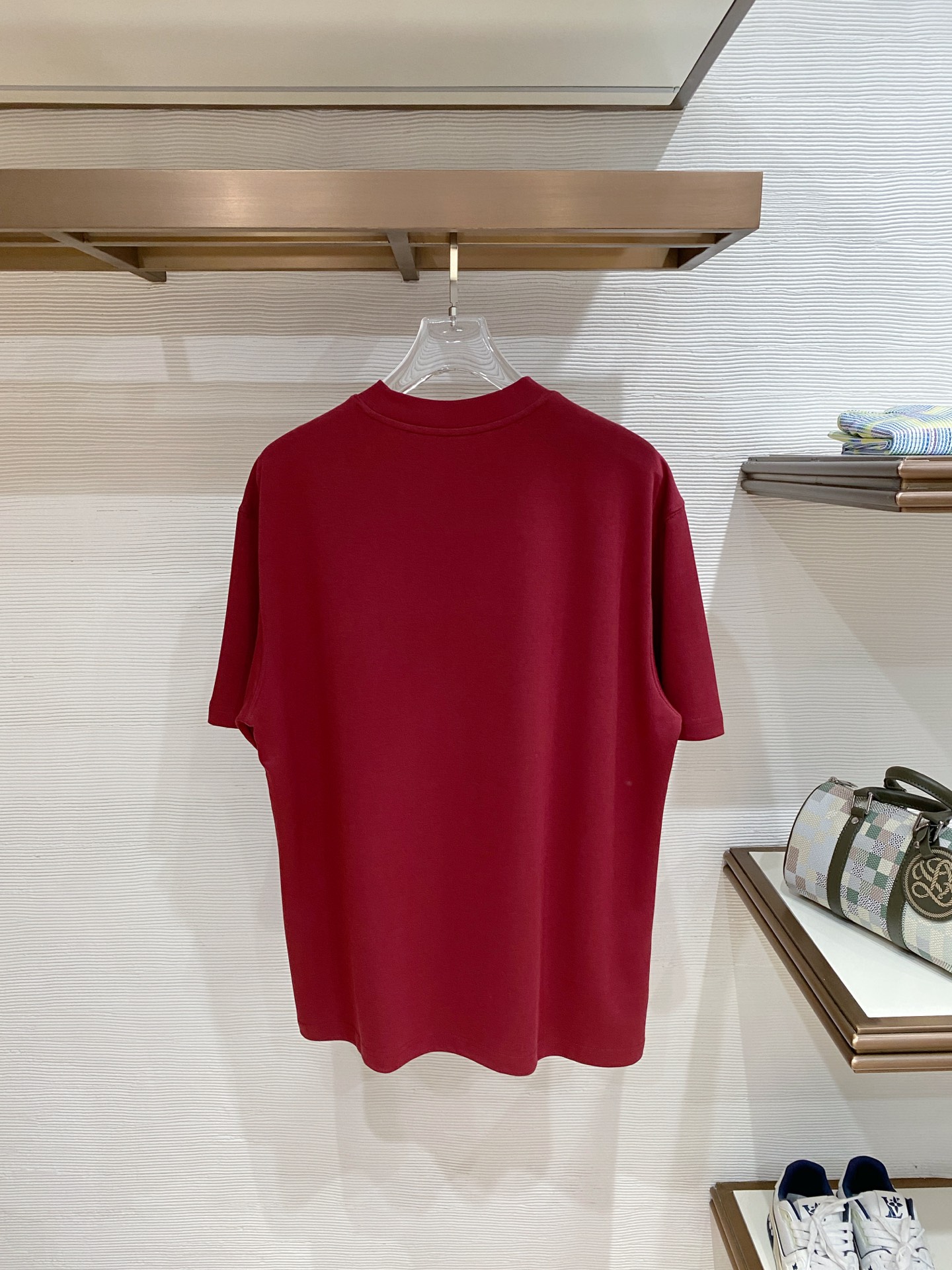 short sleeves