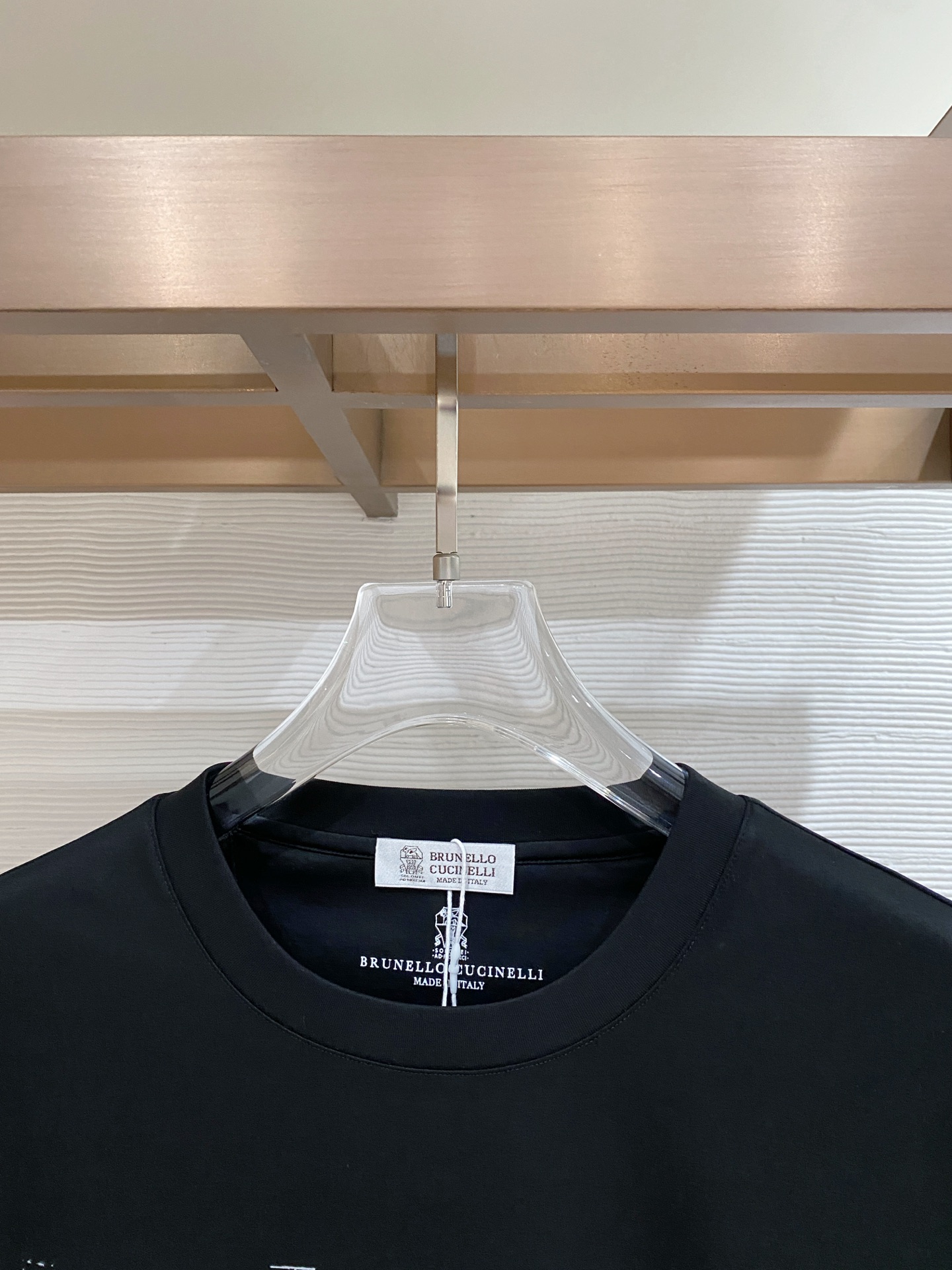 short sleeves