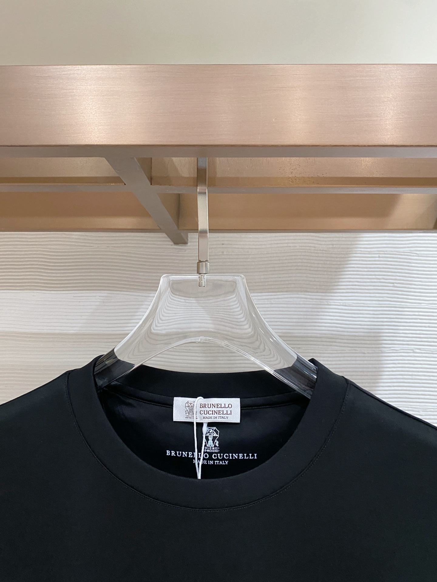 short sleeves