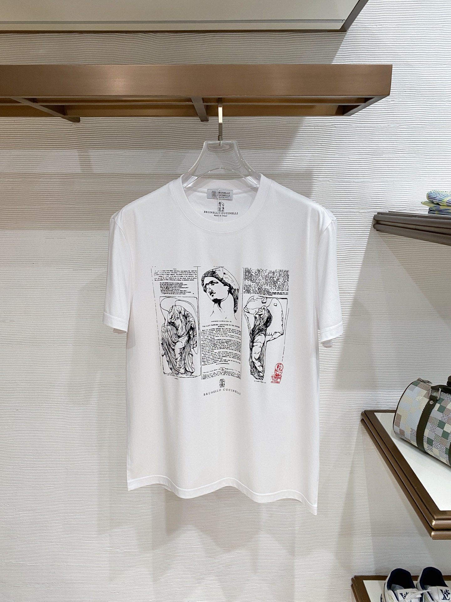short sleeves