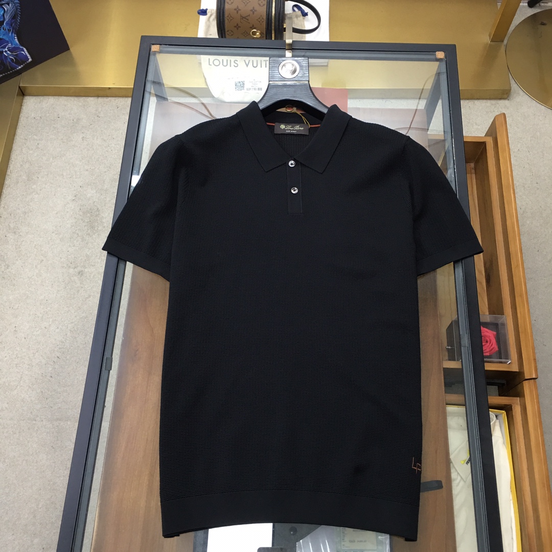 short sleeves