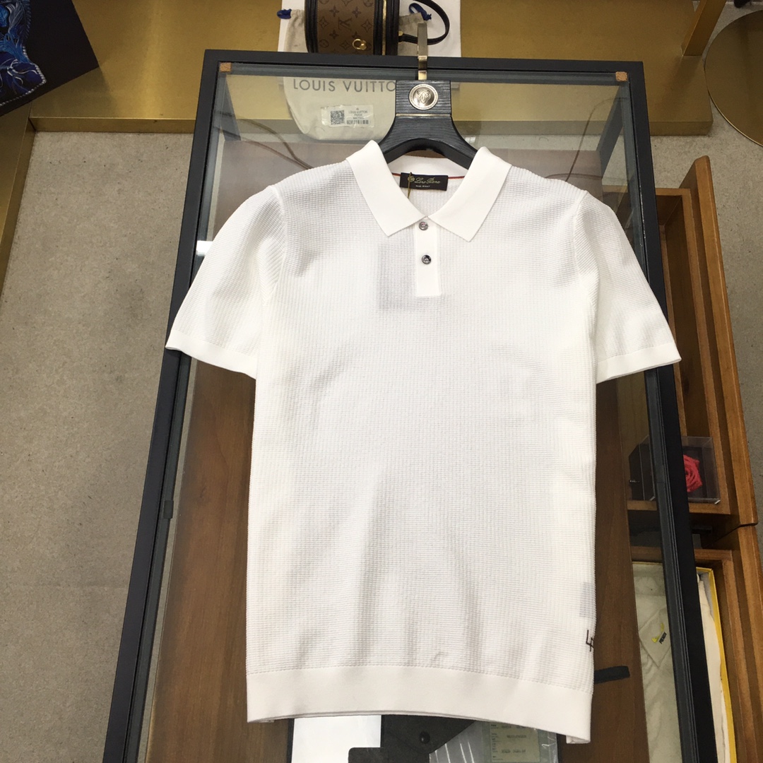 short sleeves