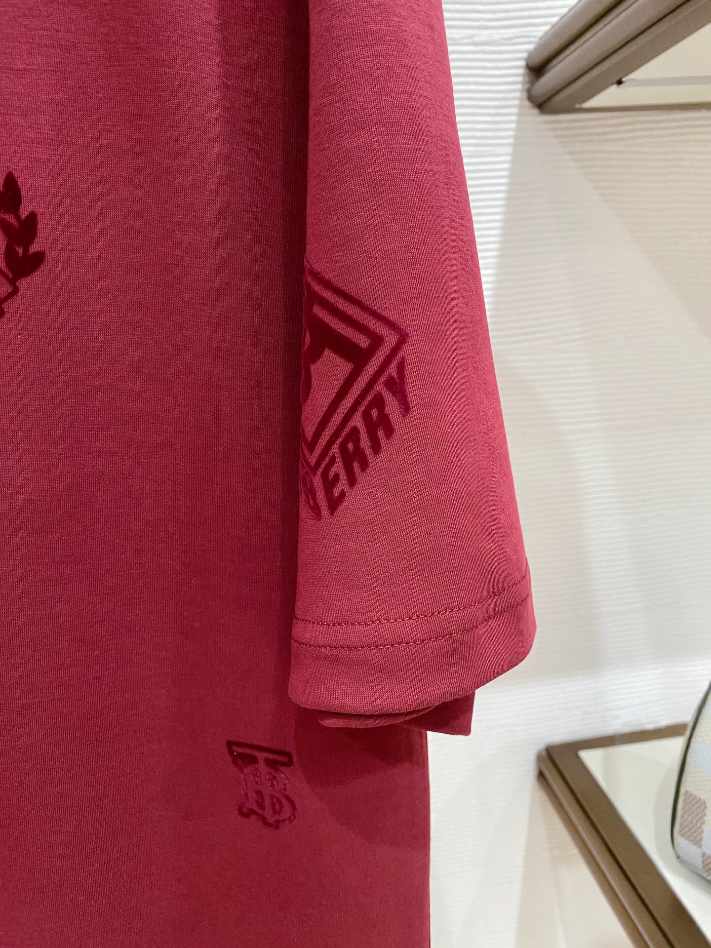 short sleeves