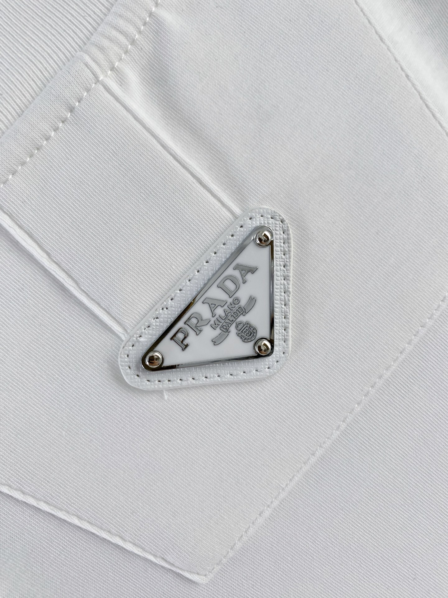 short sleeves