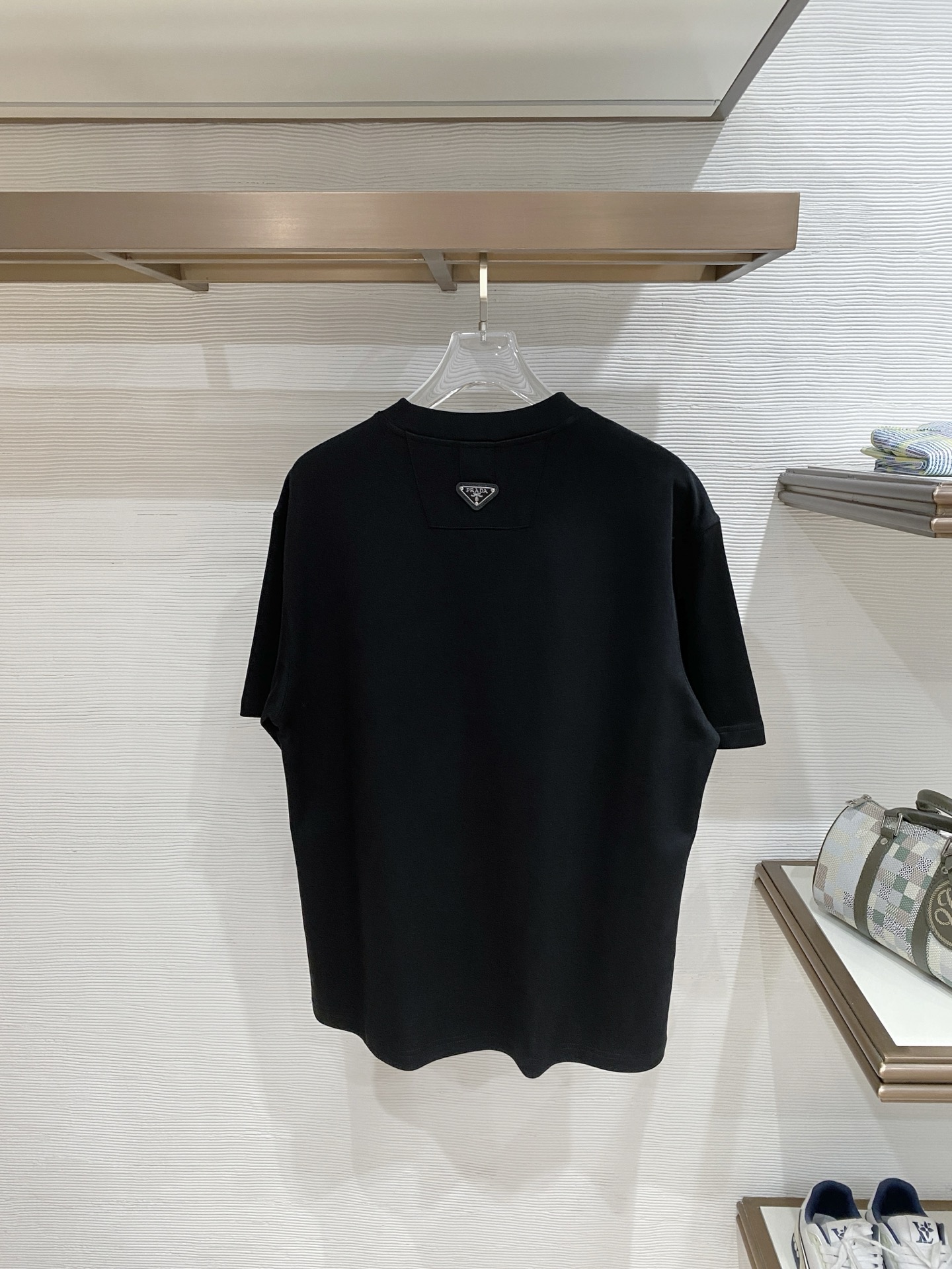 short sleeves