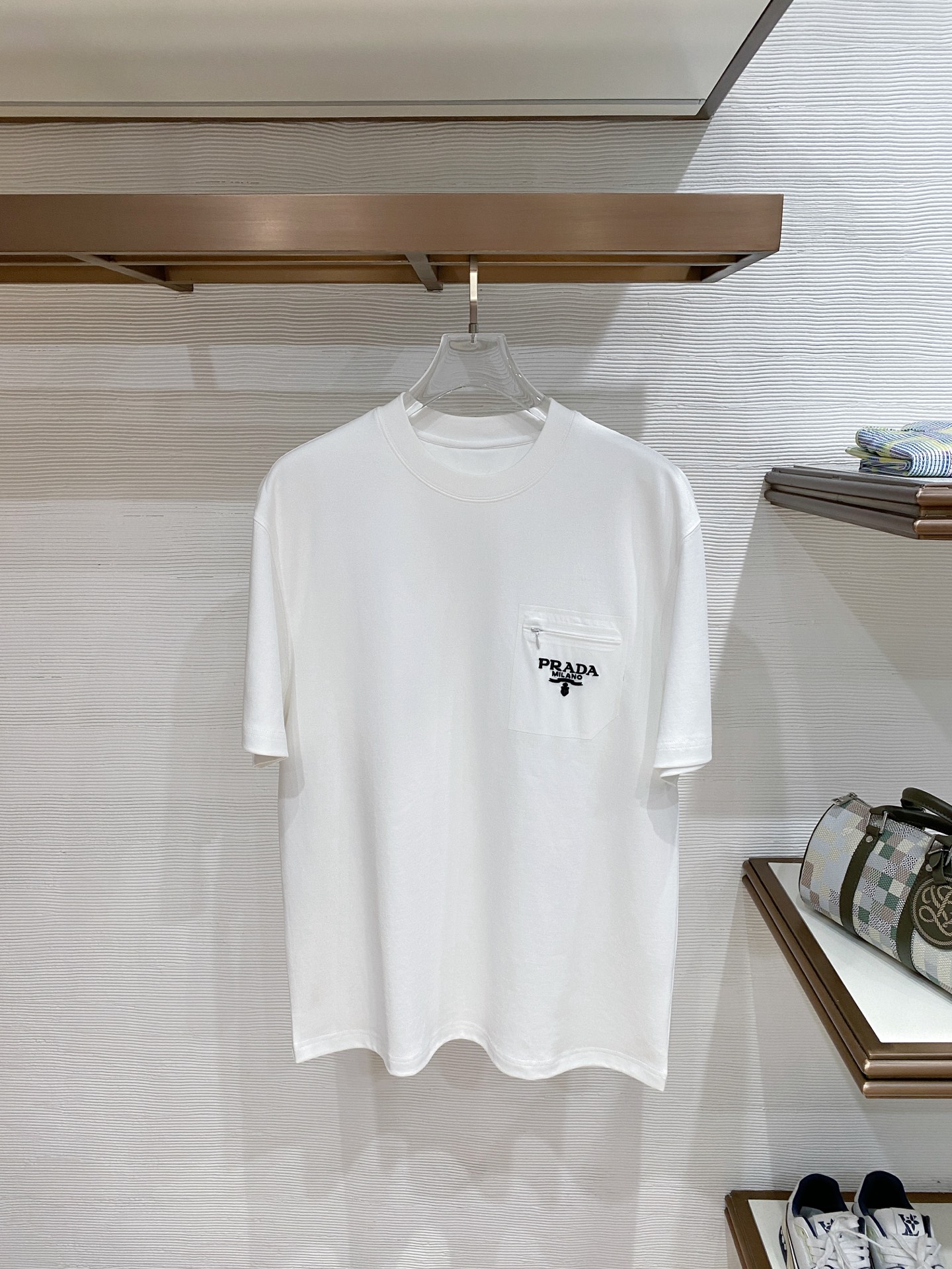 short sleeves
