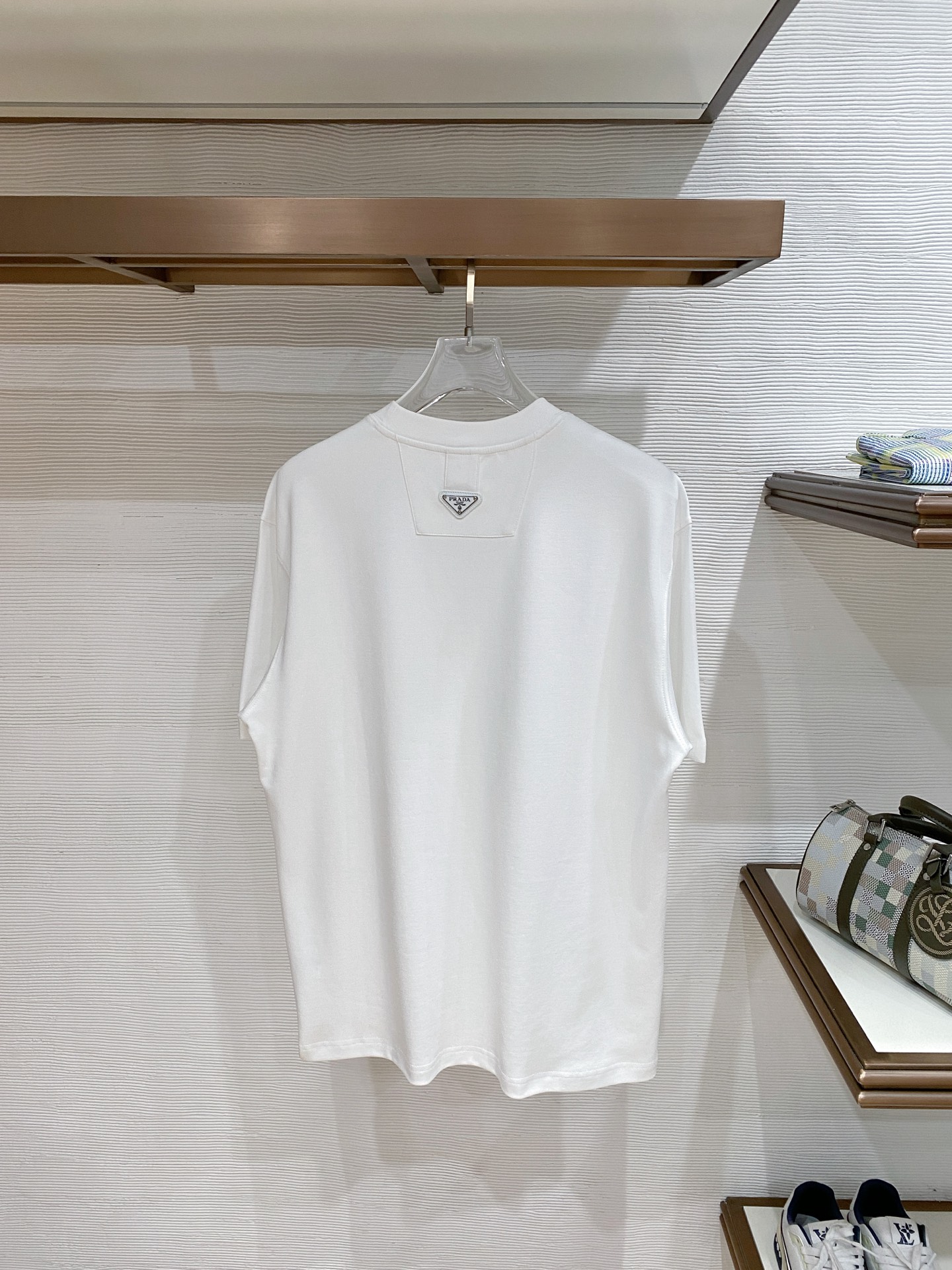 short sleeves