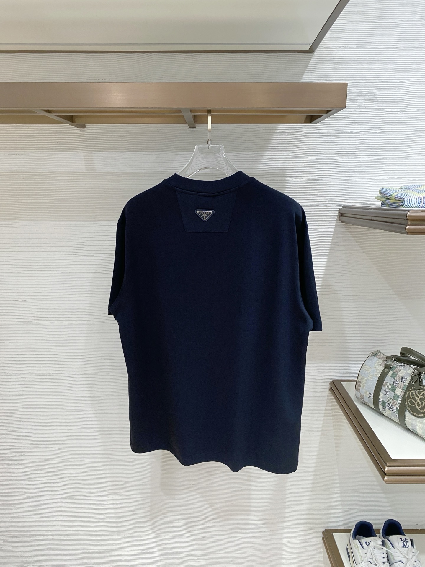 short sleeves