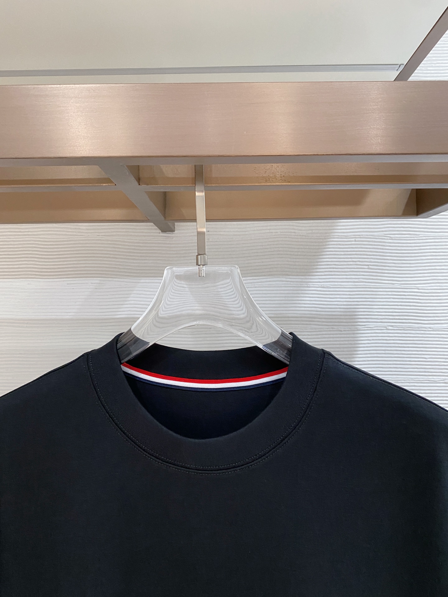 short sleeves