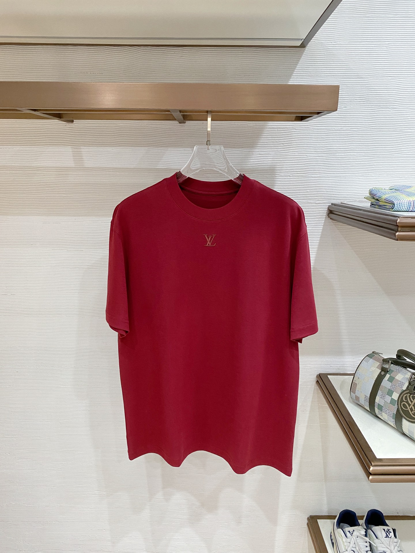 short sleeves