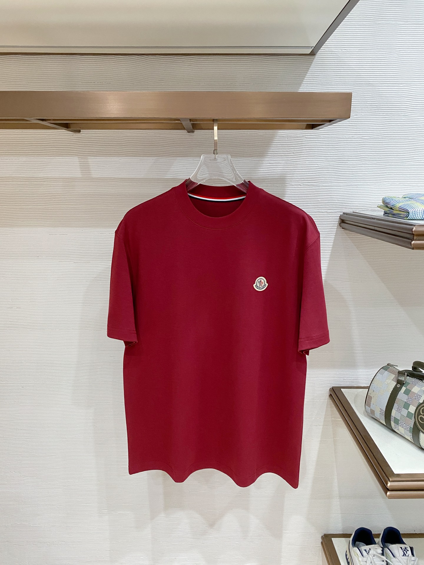 short sleeves