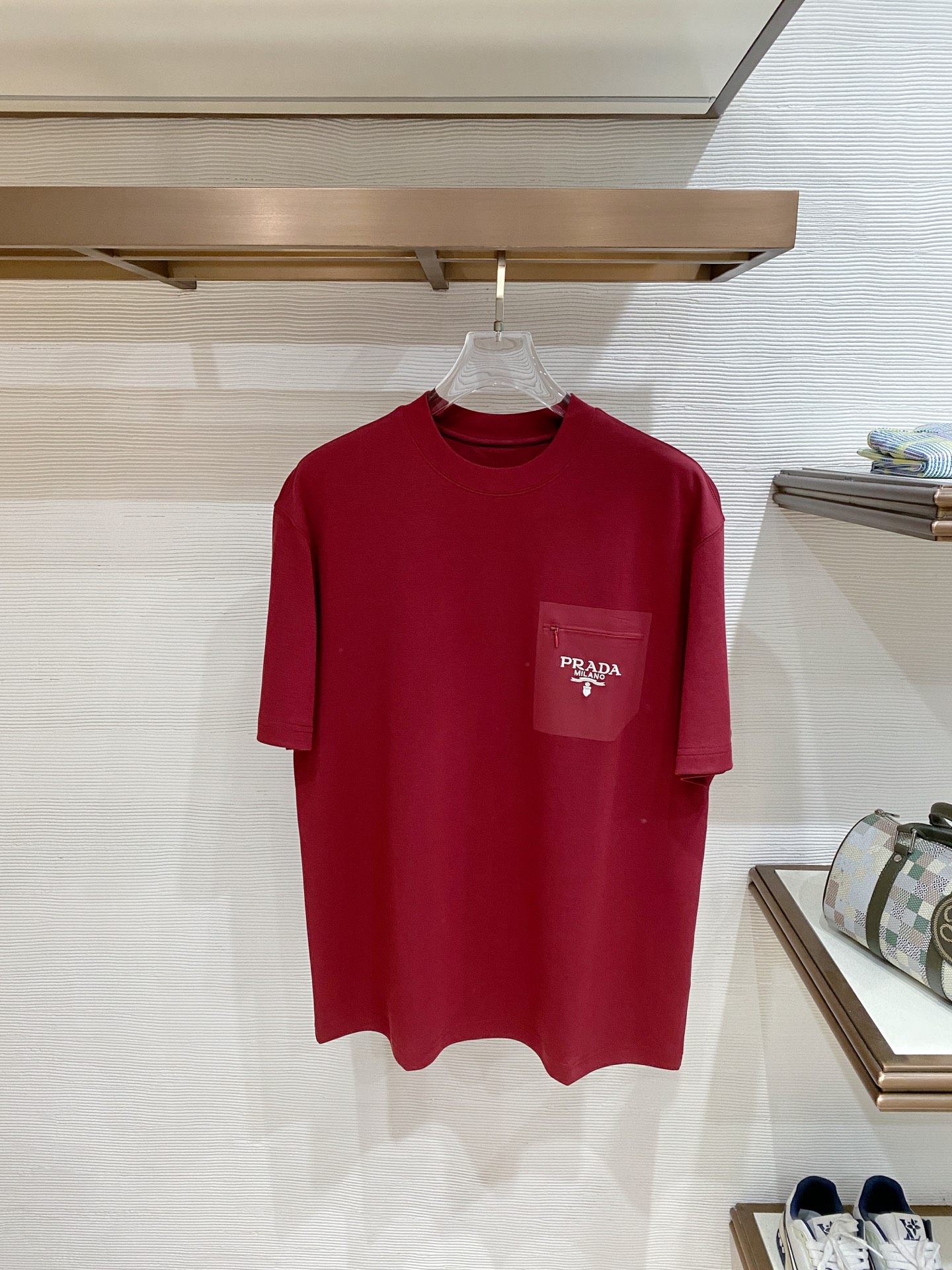 short sleeves