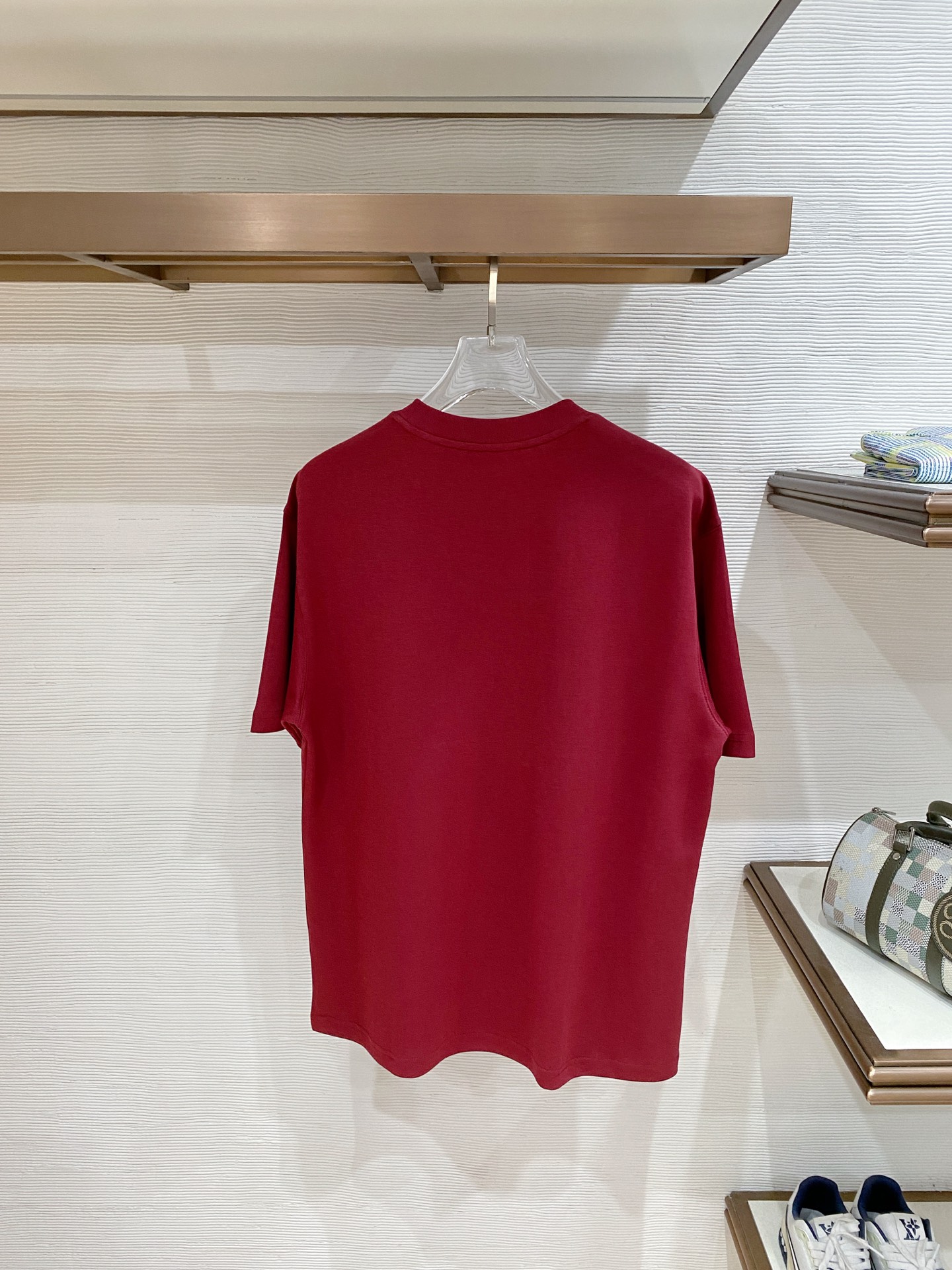 short sleeves