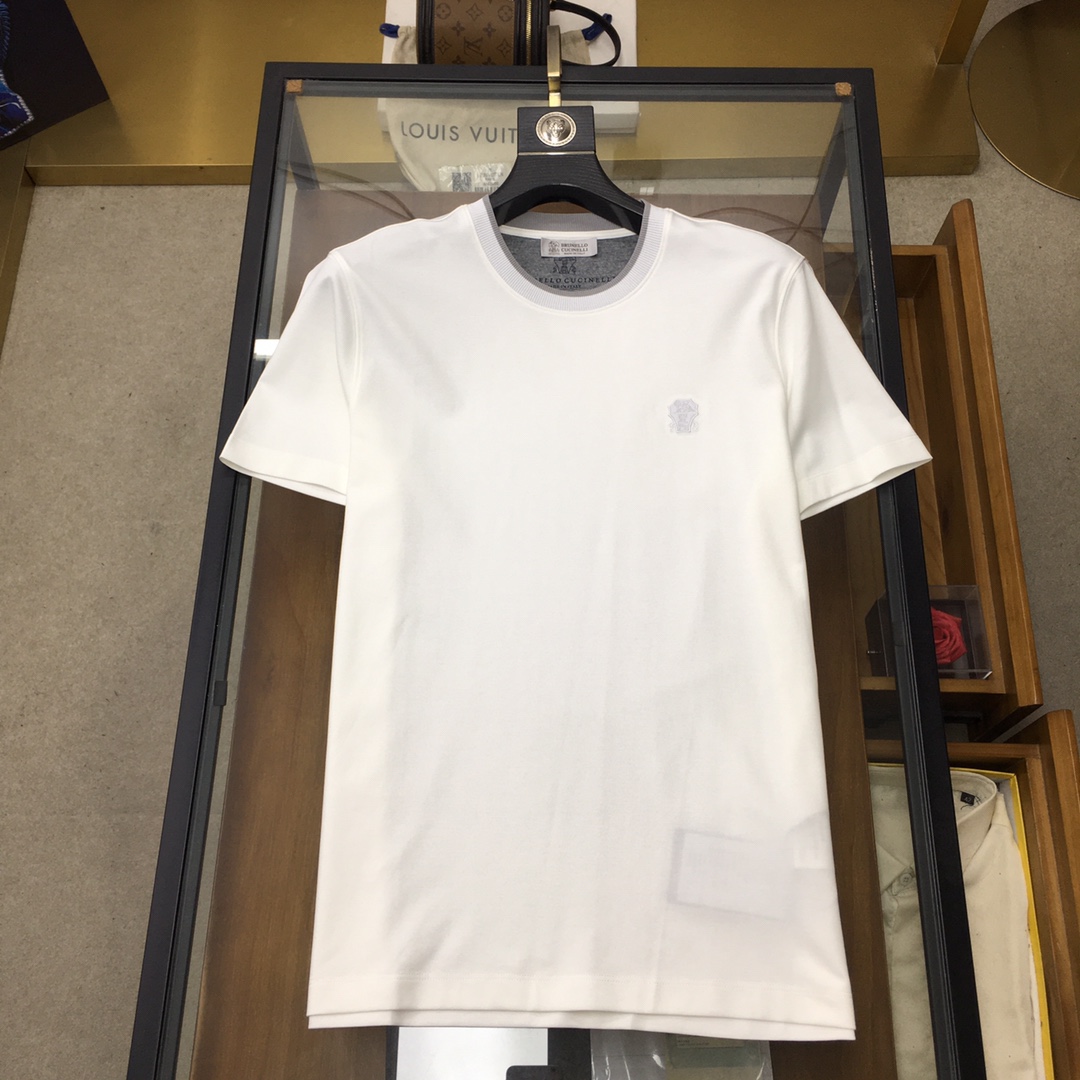 short sleeves