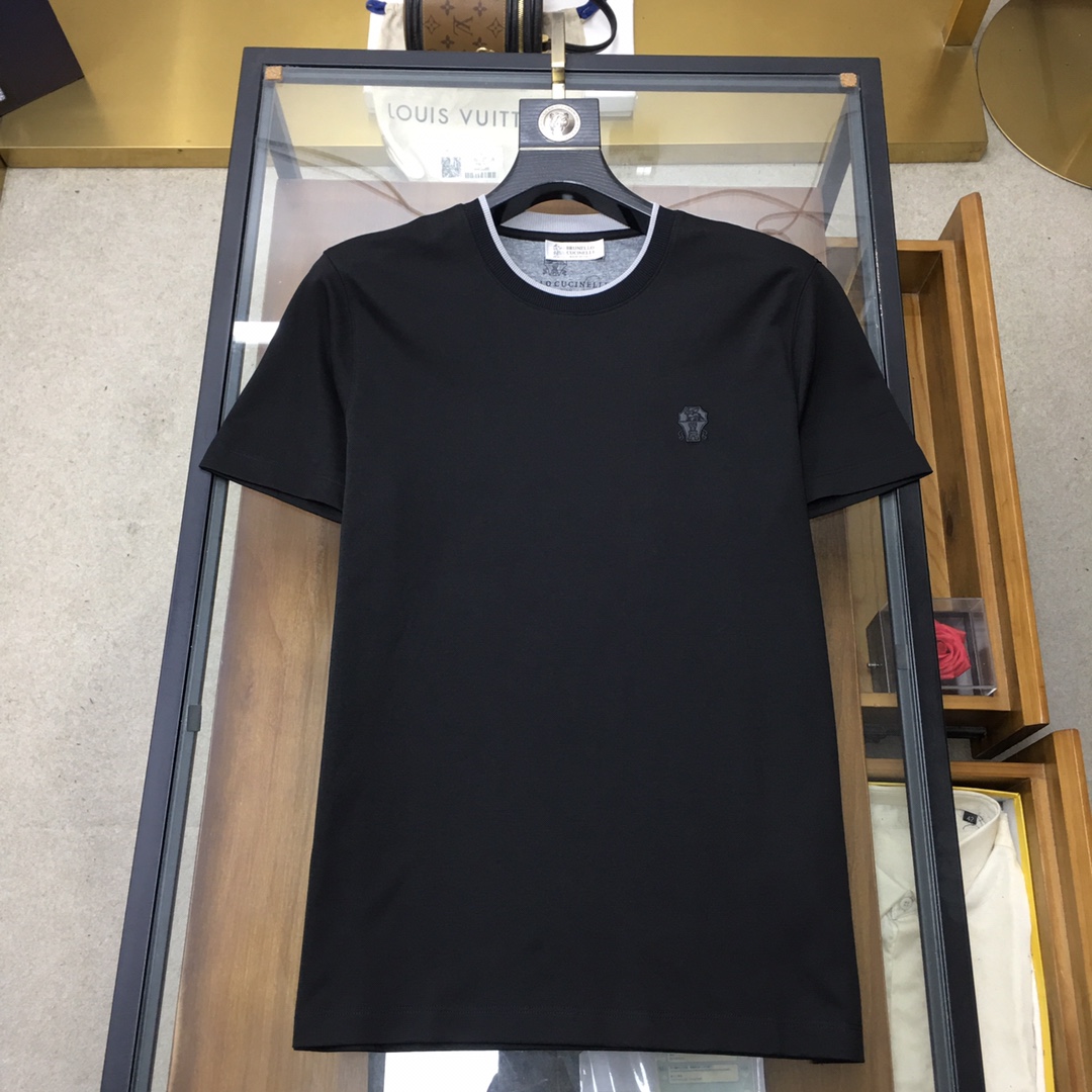 short sleeves