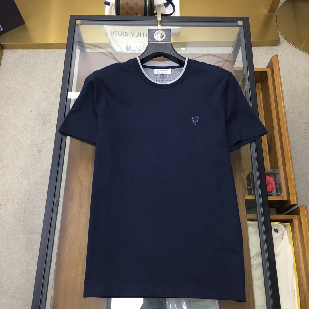short sleeves