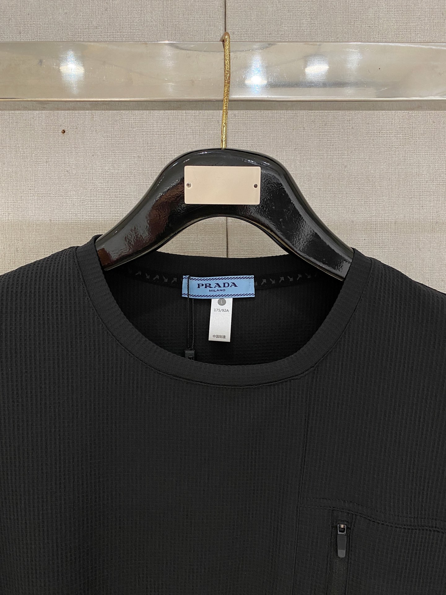 short sleeves