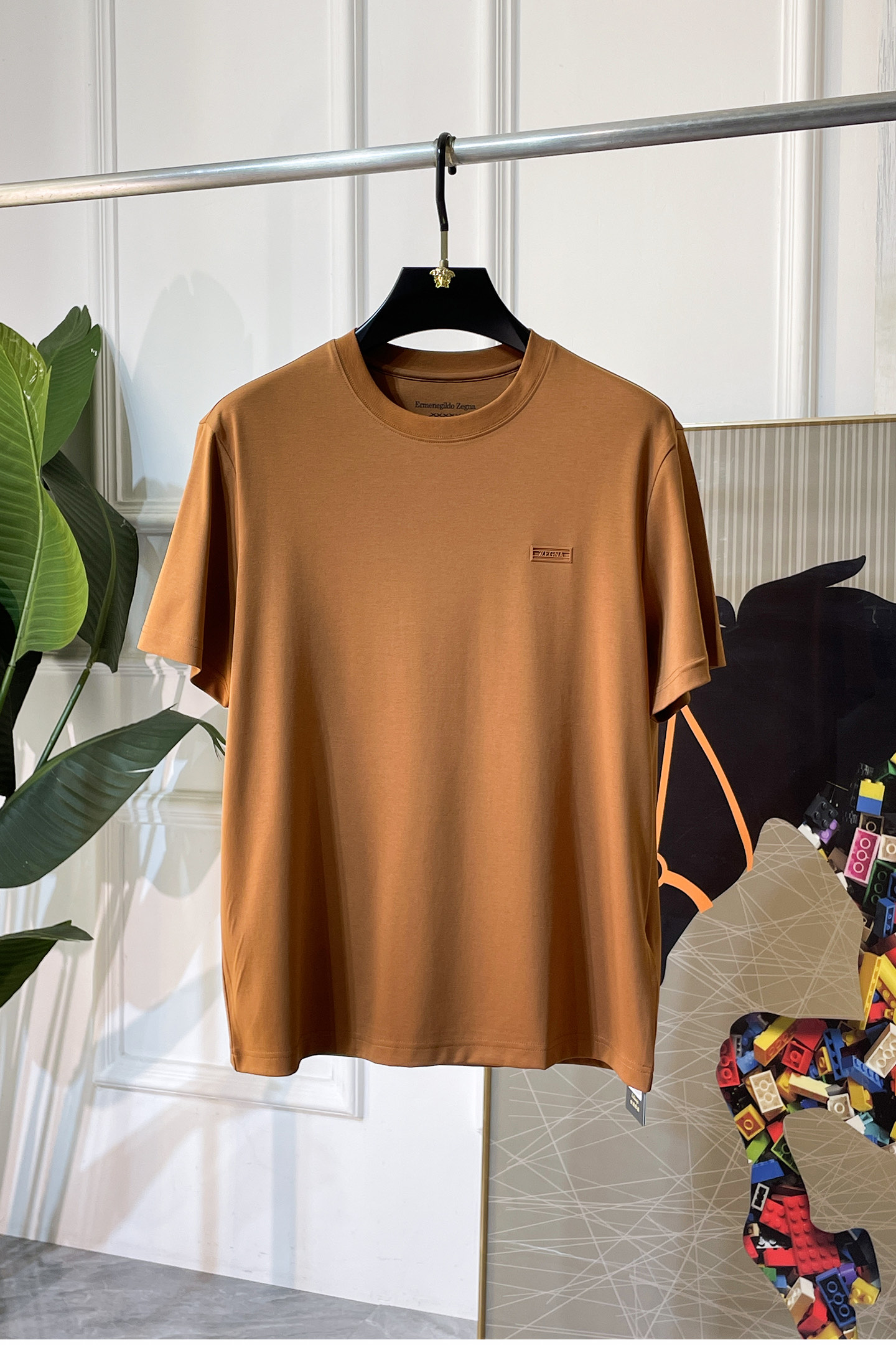 short sleeves