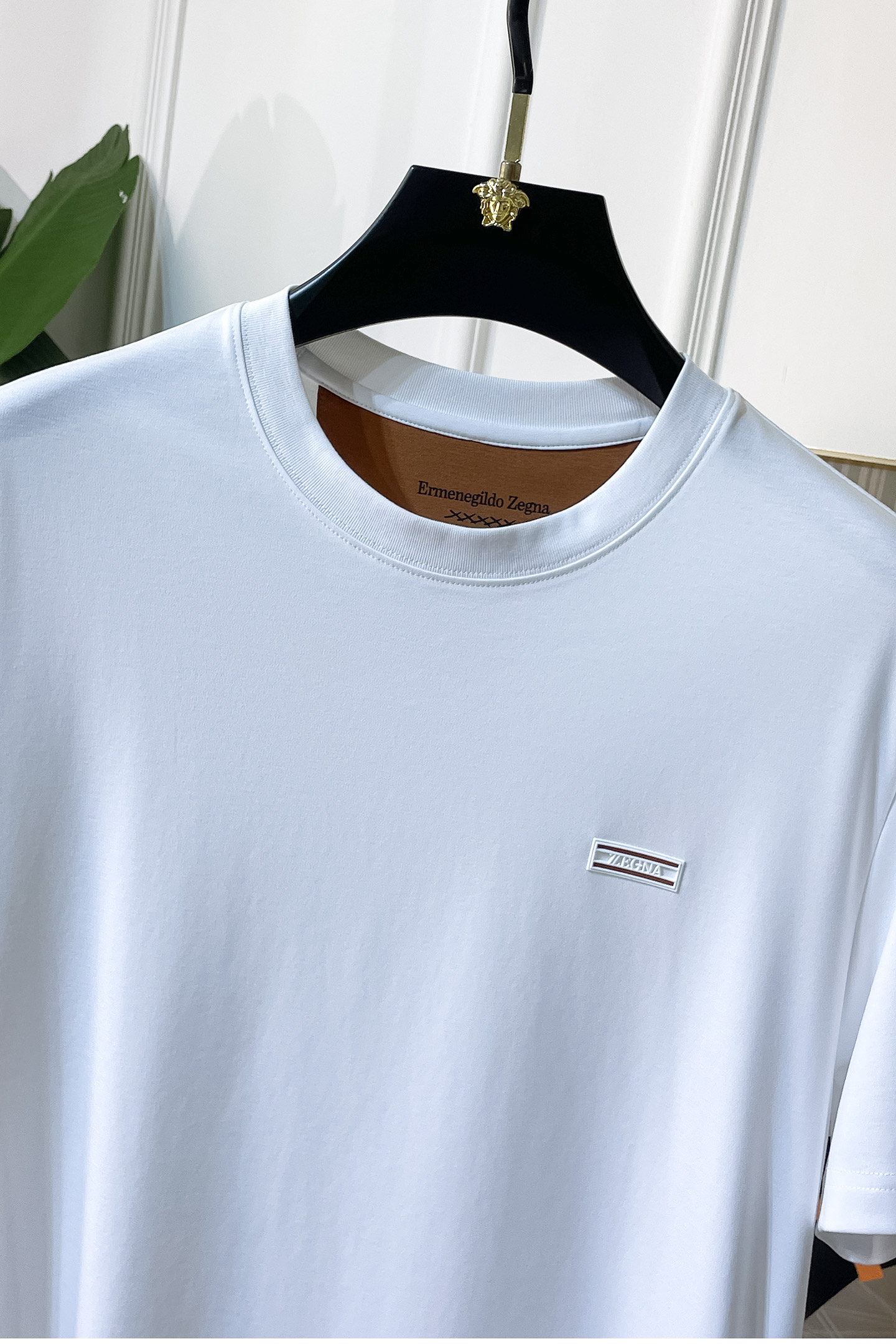 short sleeves