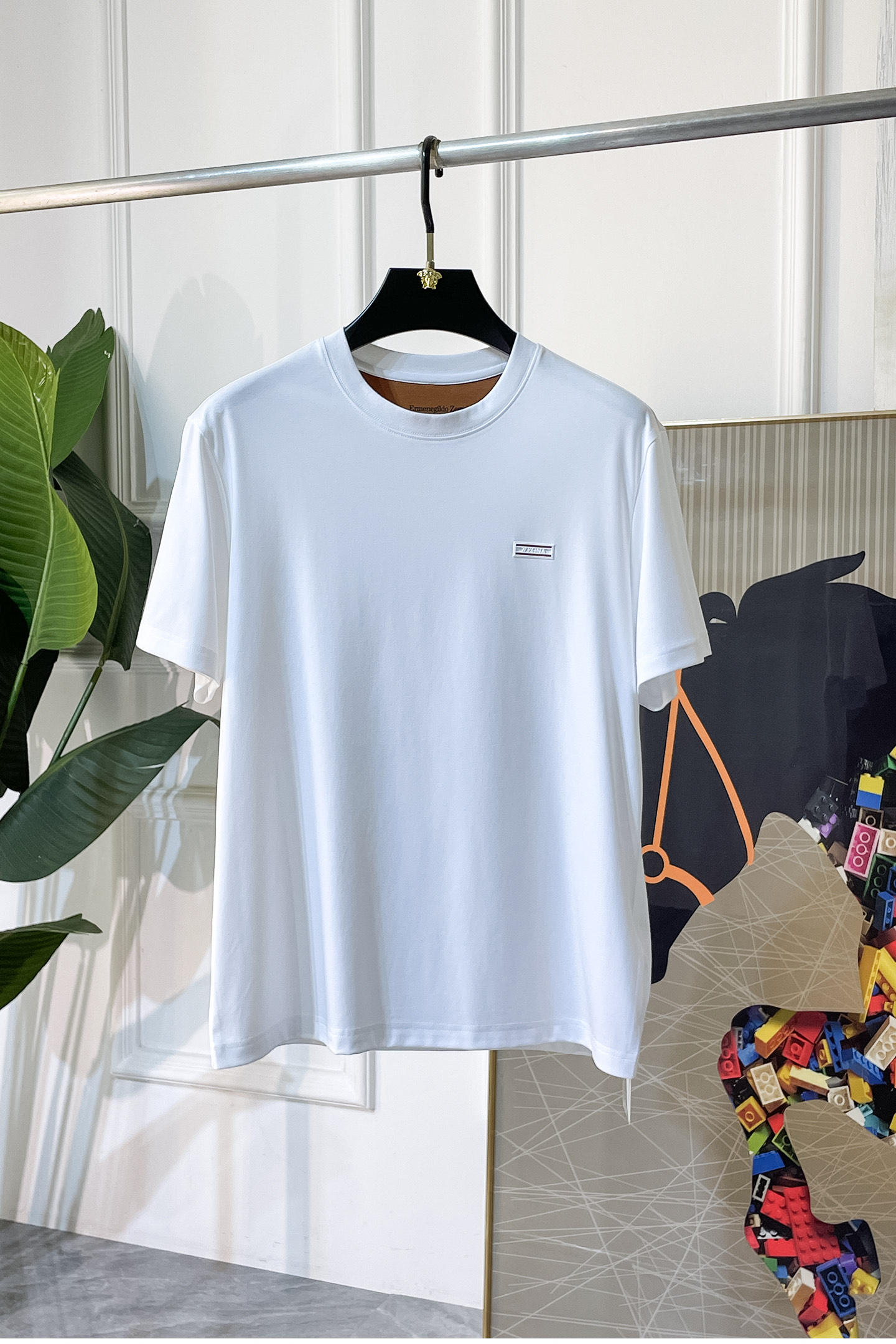 short sleeves