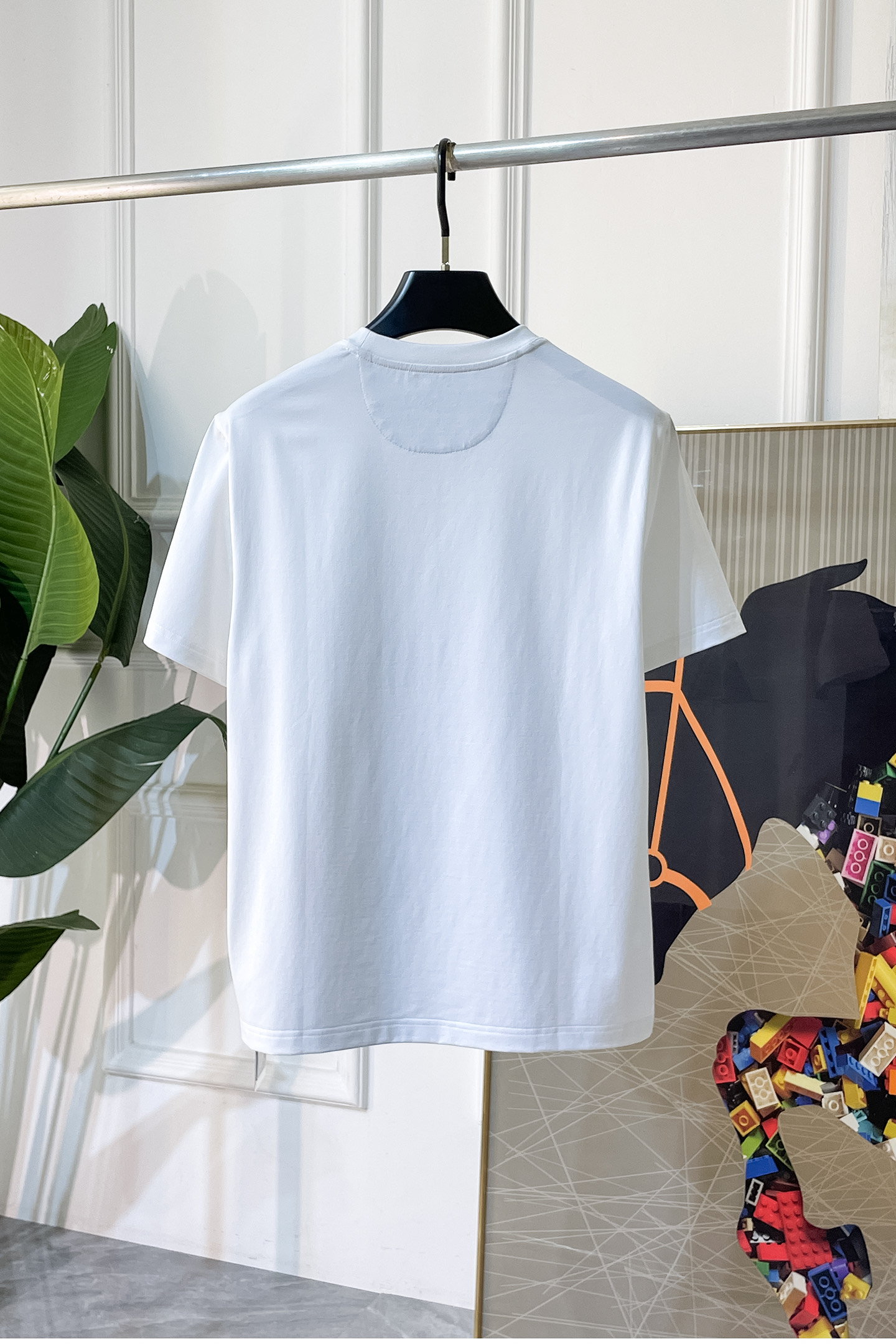 short sleeves