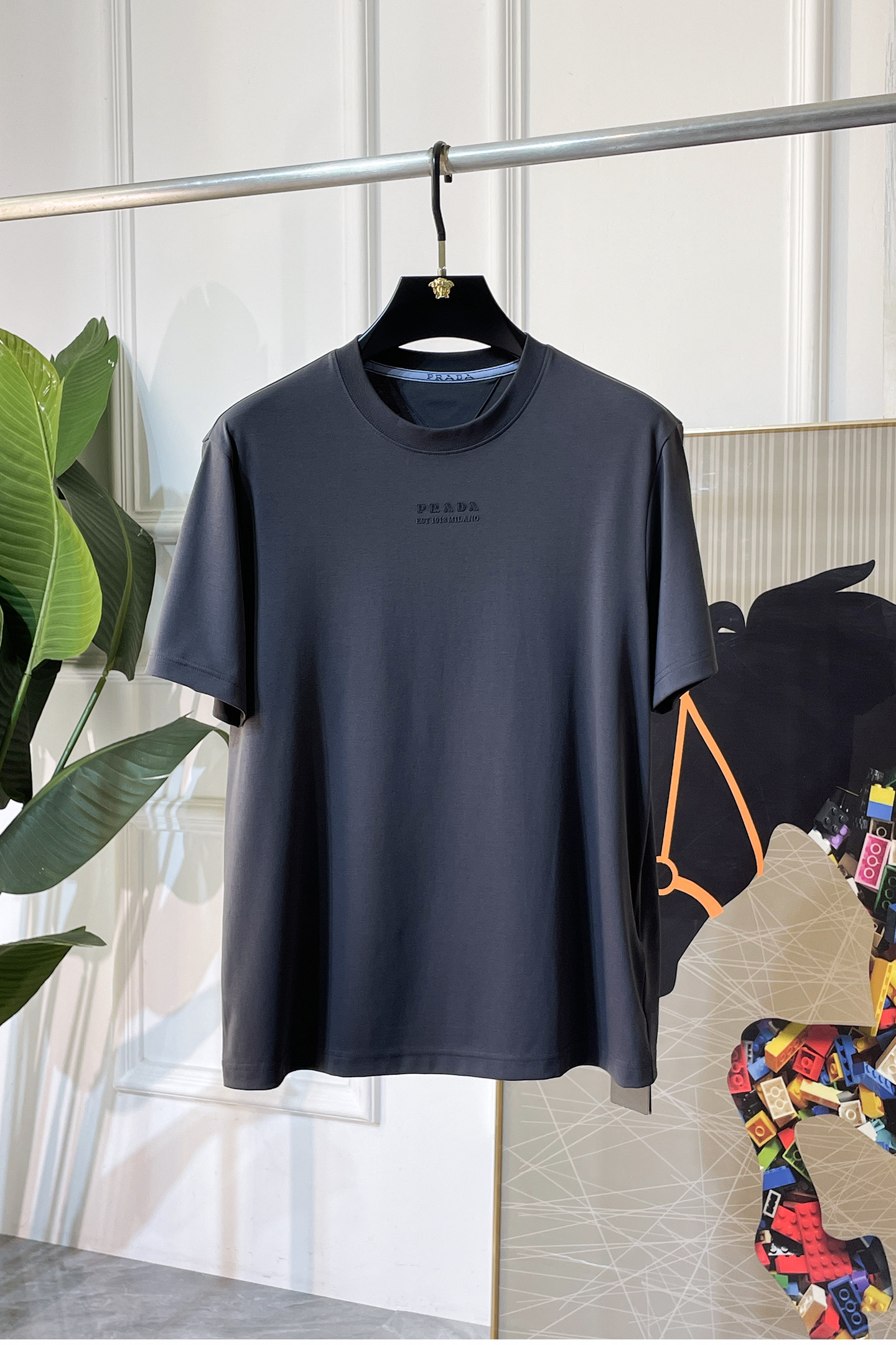 short sleeves