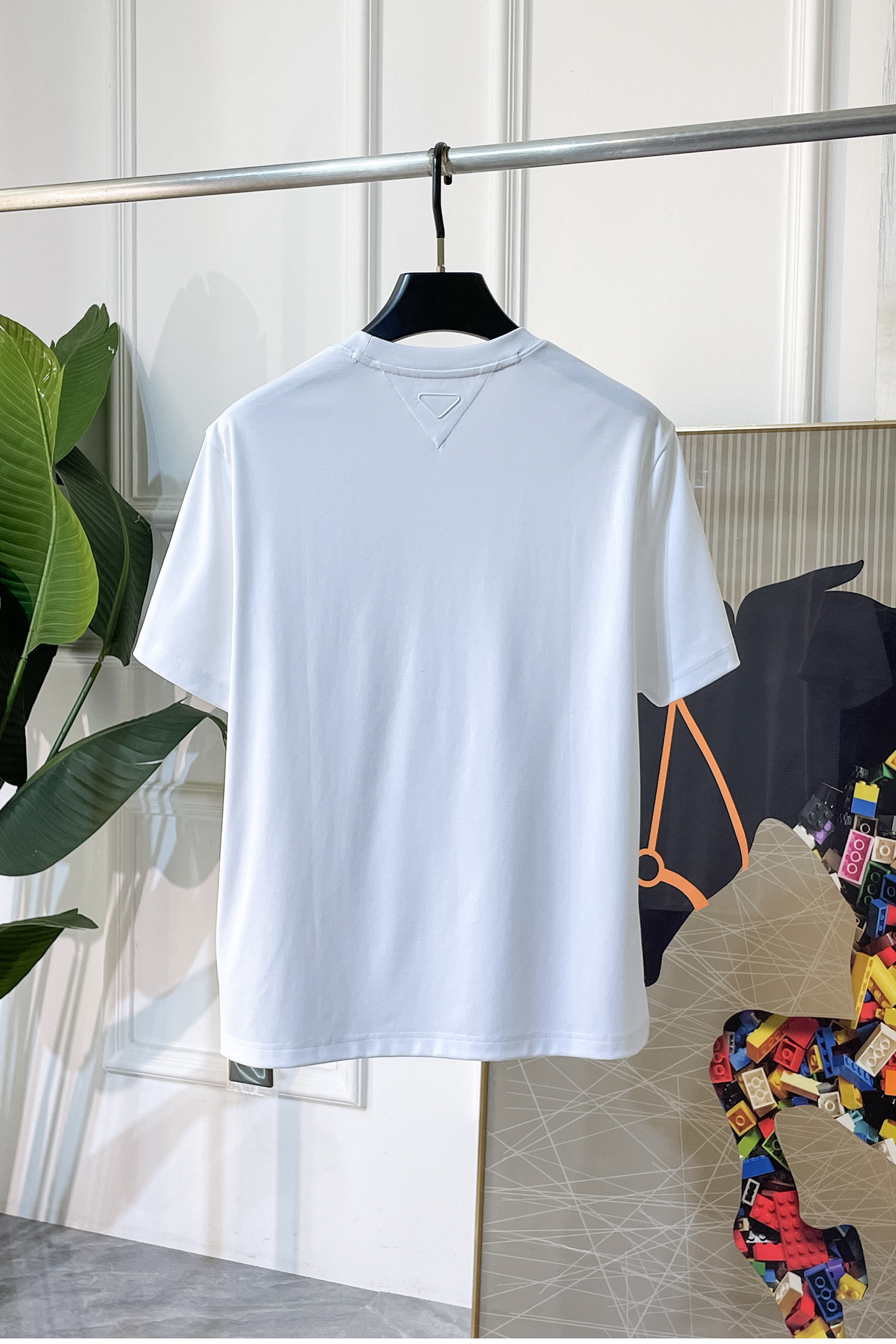 short sleeves