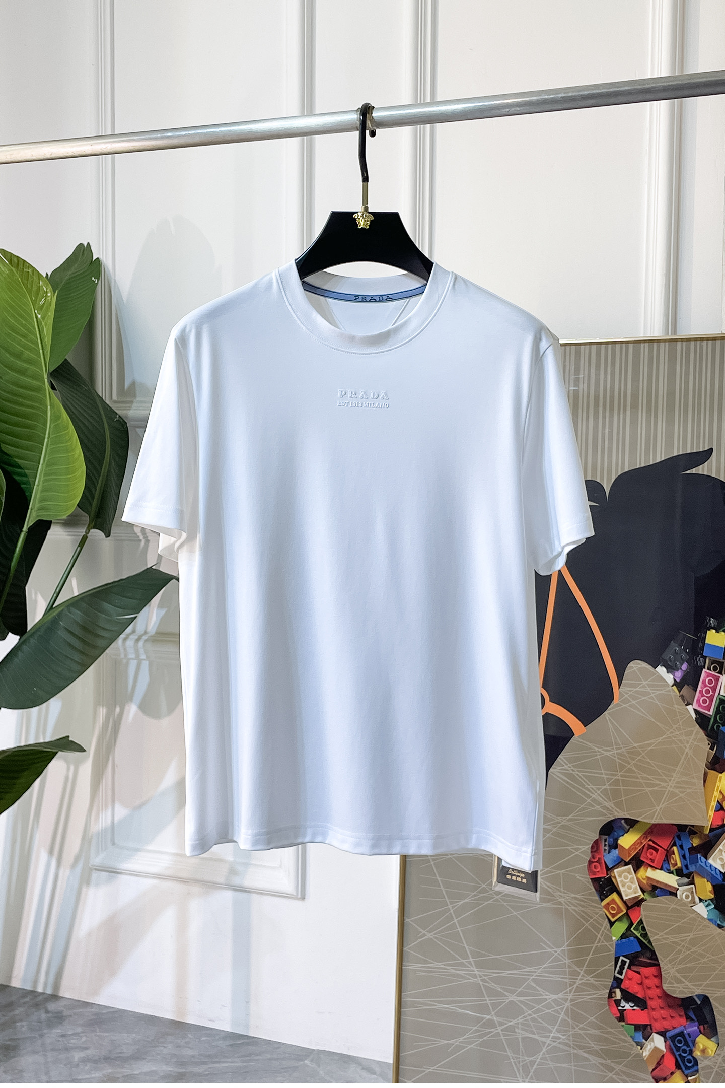 short sleeves