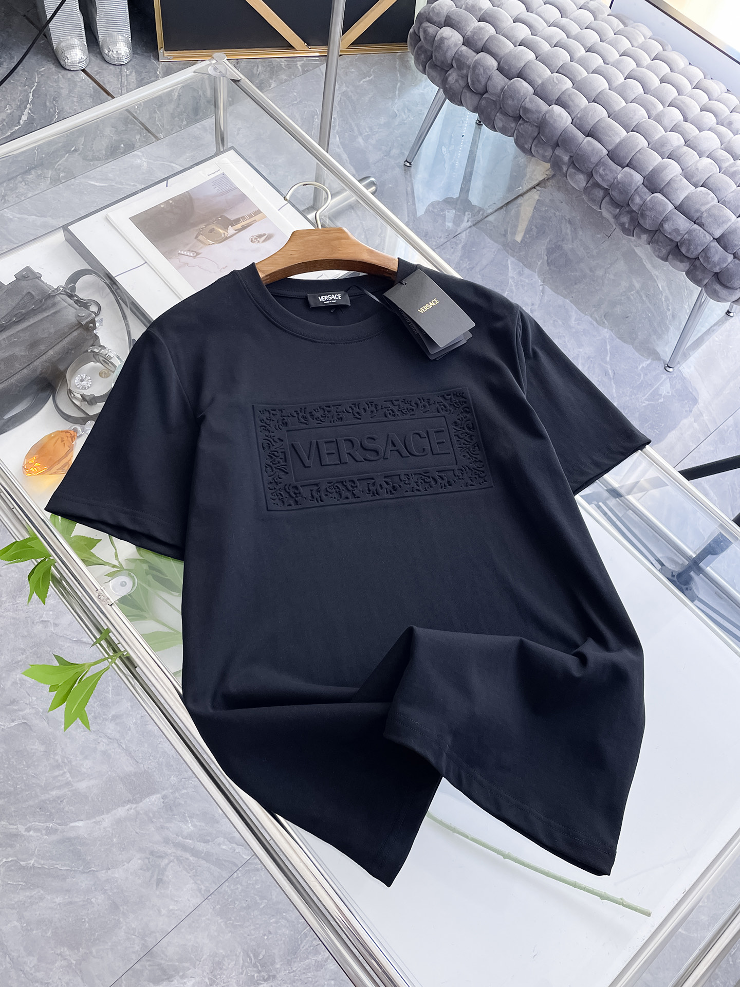 short sleeves