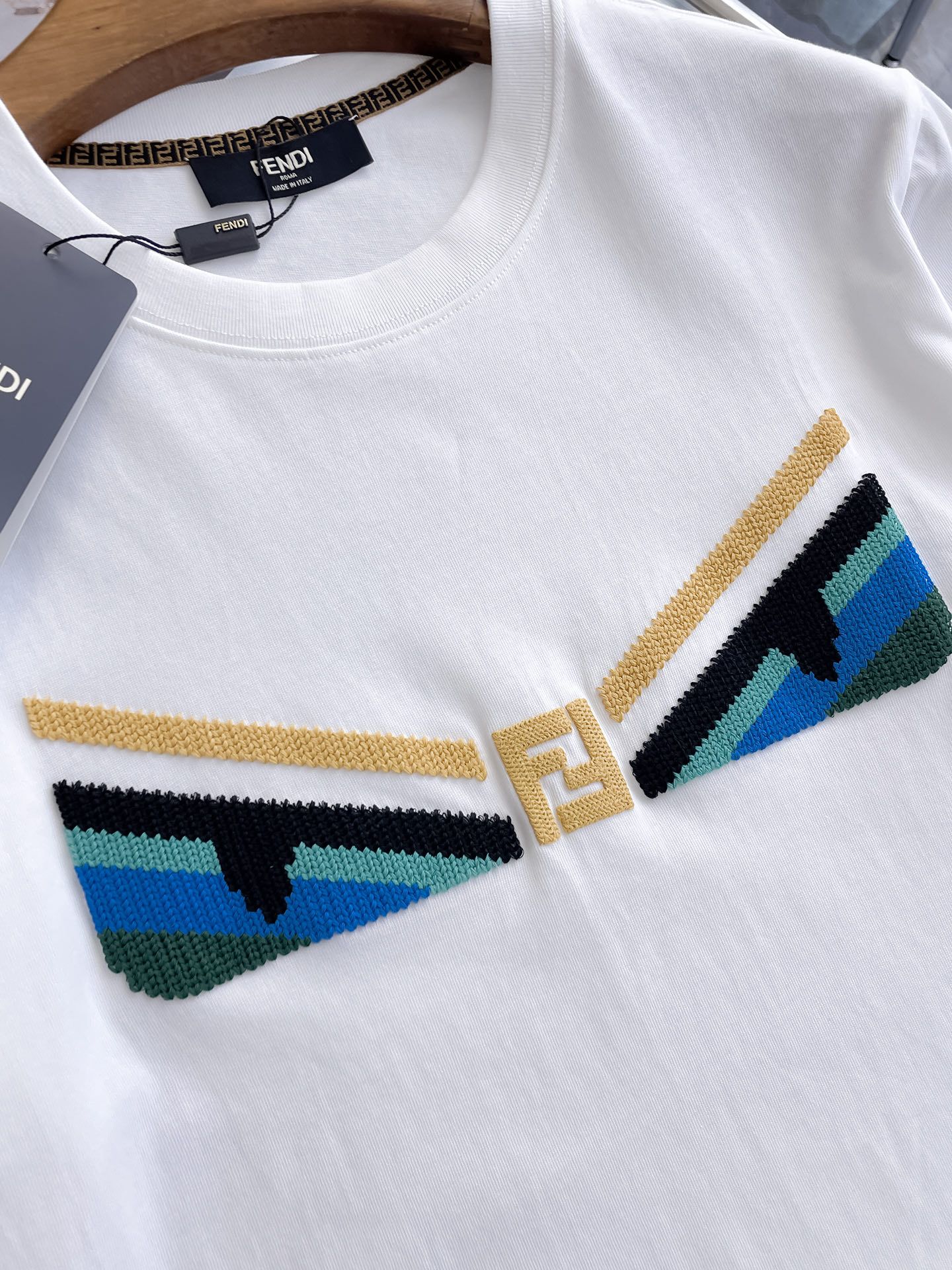 short sleeves
