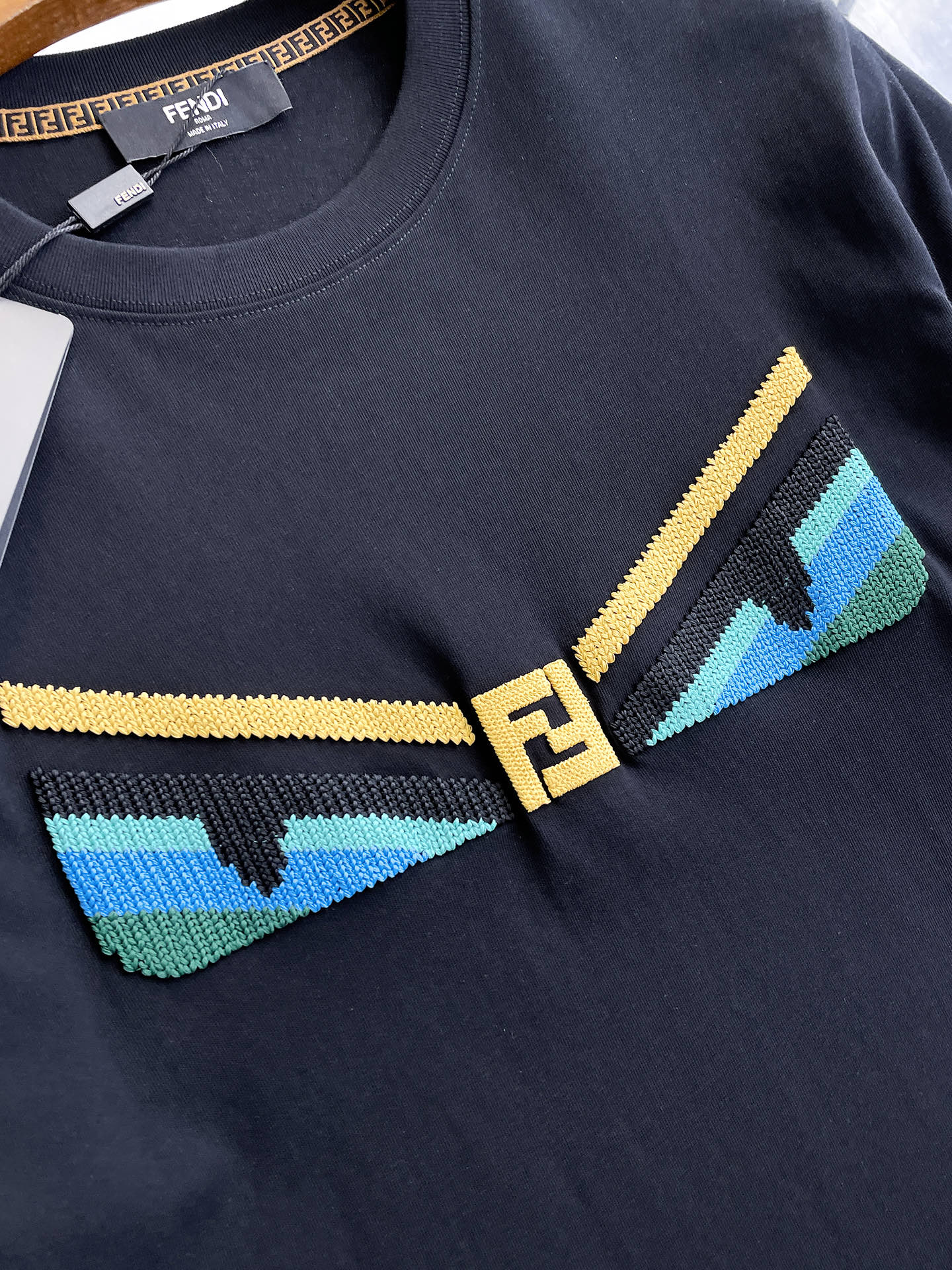 short sleeves