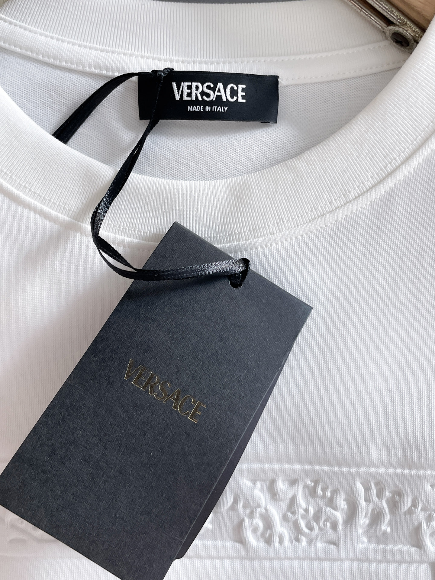 short sleeves