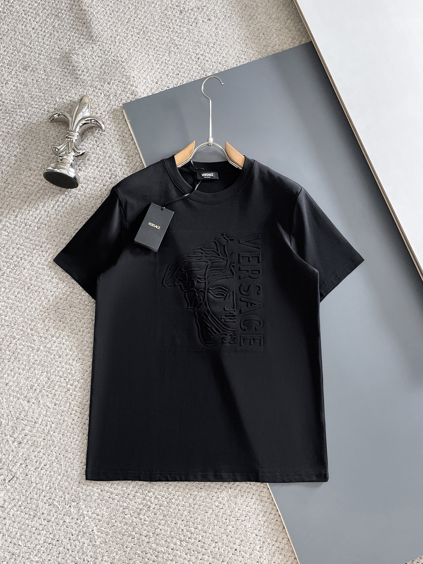 short sleeves