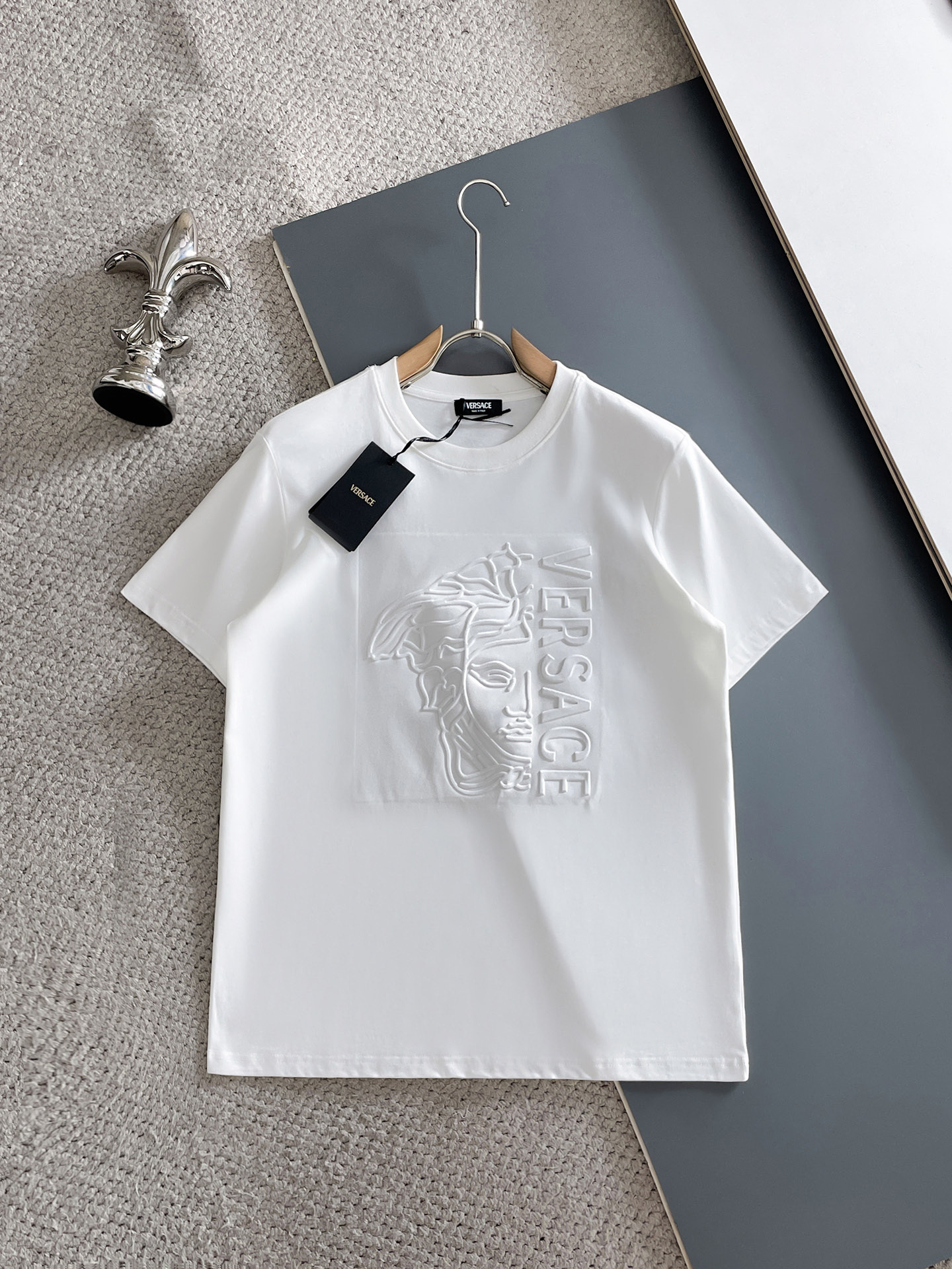 short sleeves