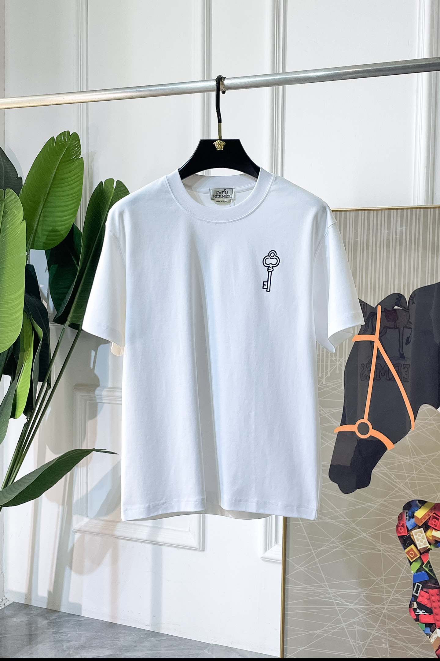 short sleeves