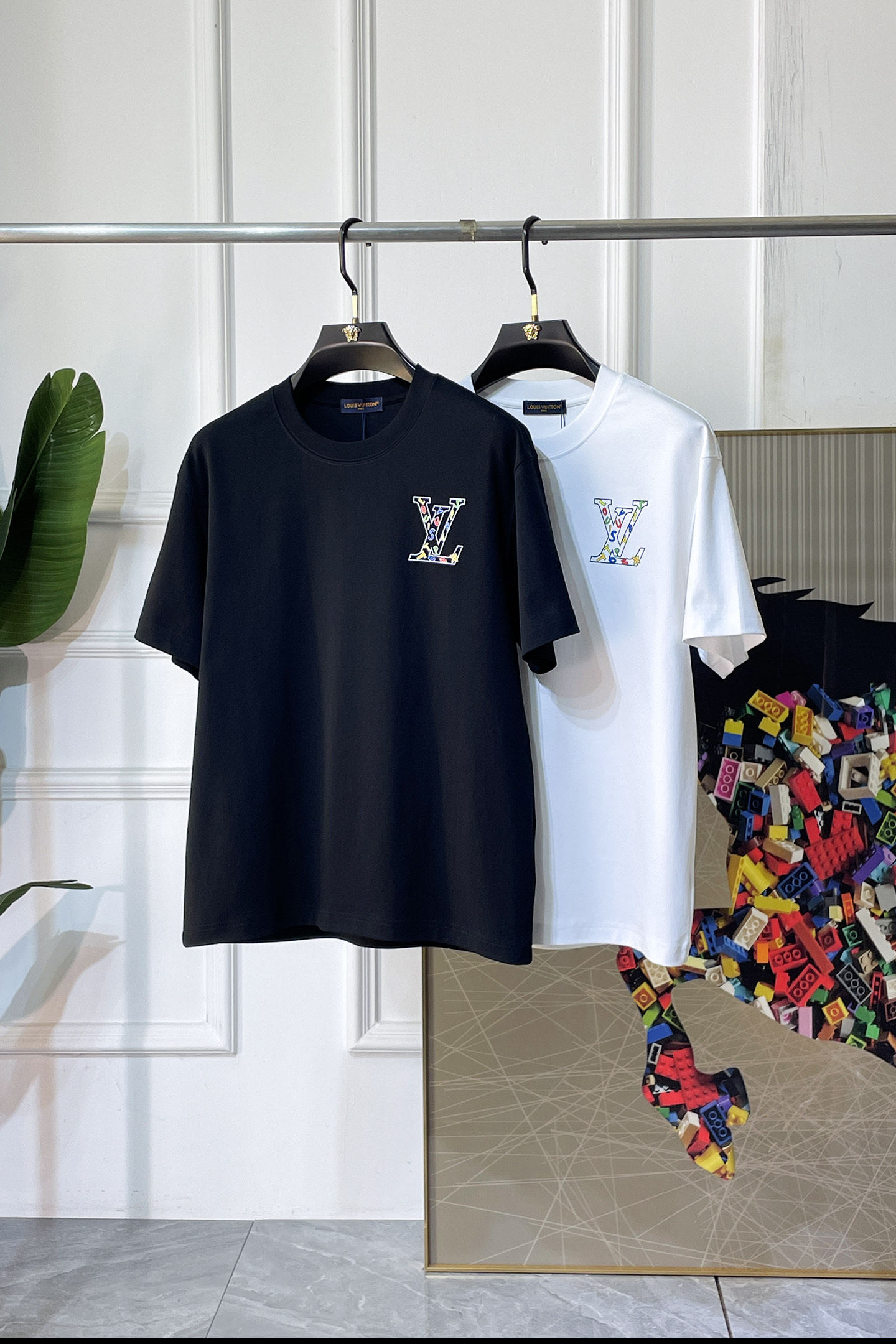 short sleeves