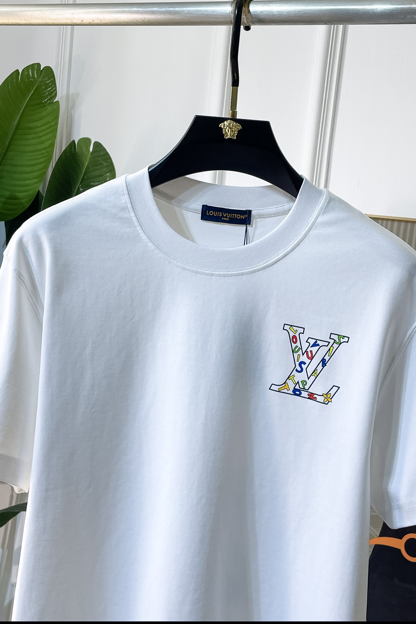 short sleeves