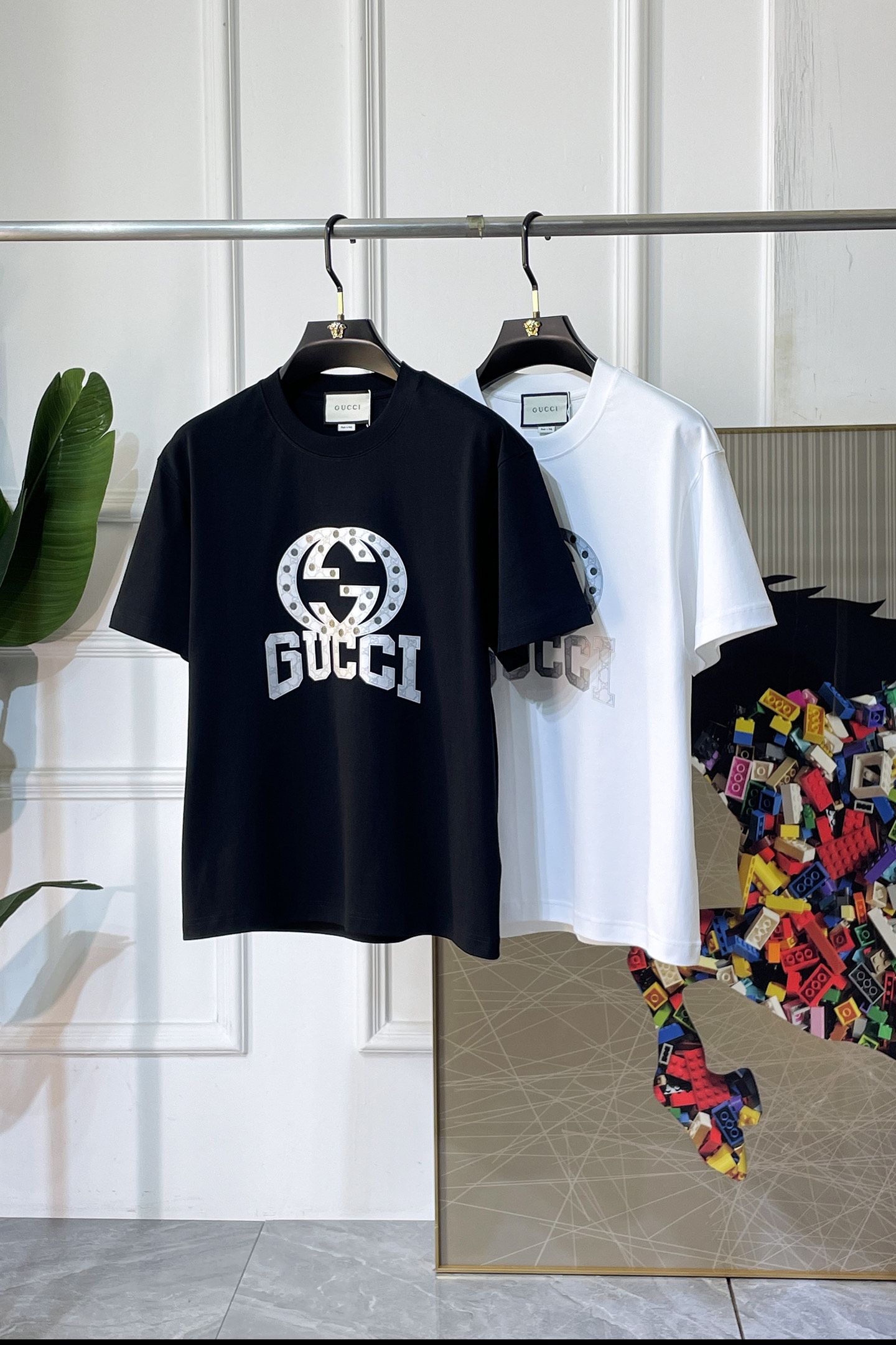 short sleeves