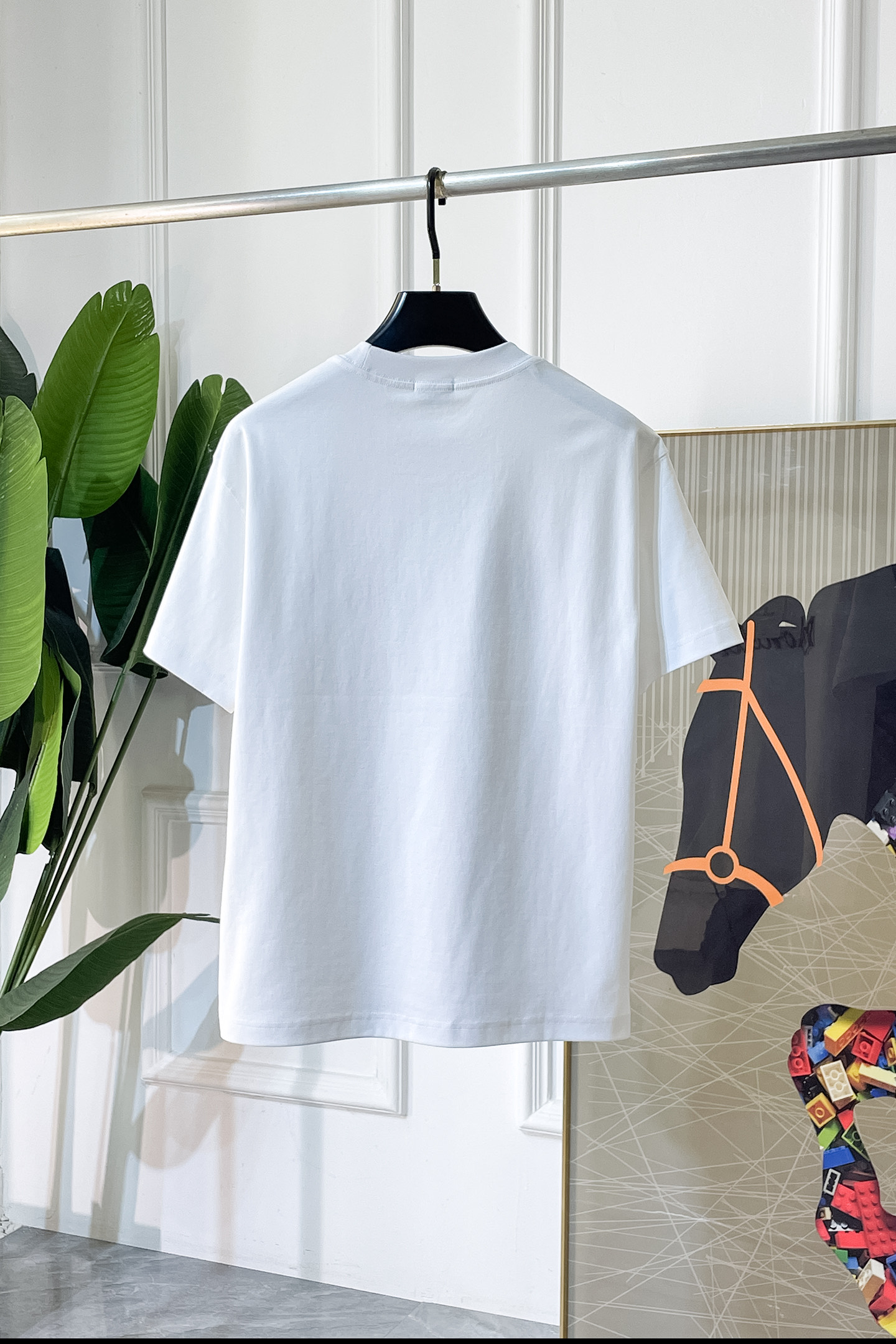 short sleeves